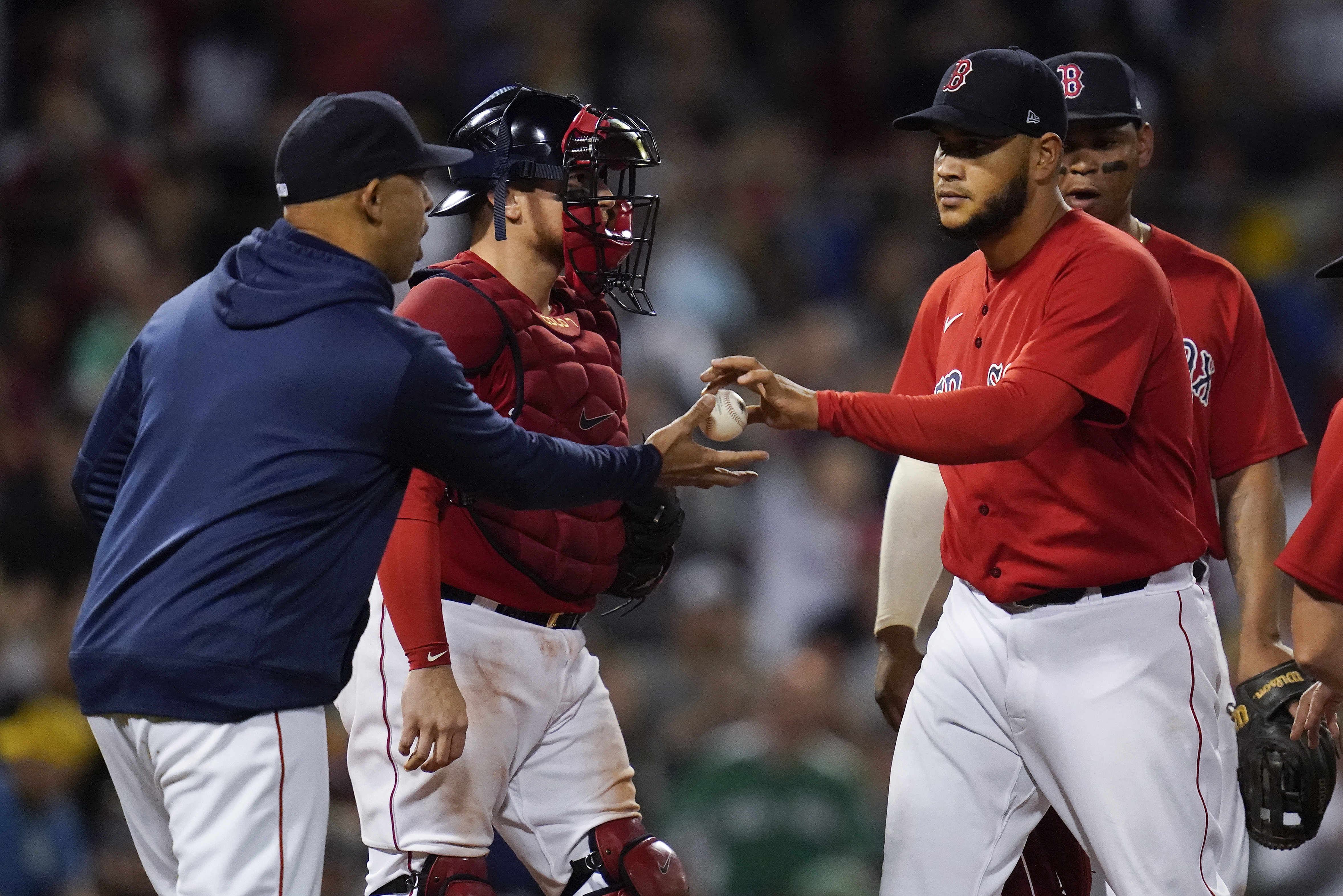 Red Sox starter Nathan Eovaldi gives up 5 HRs in second inning to