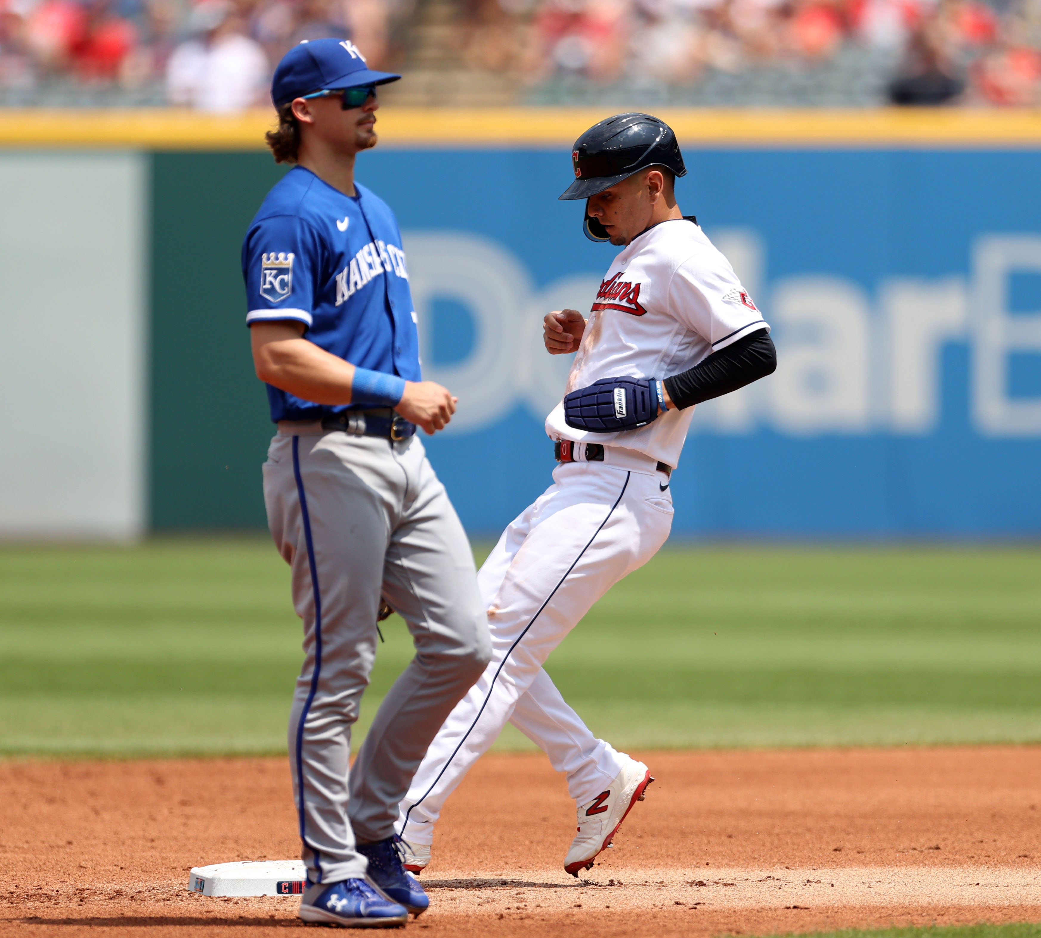 Royals rookie Melendez delivers in 8-3 win over White Sox