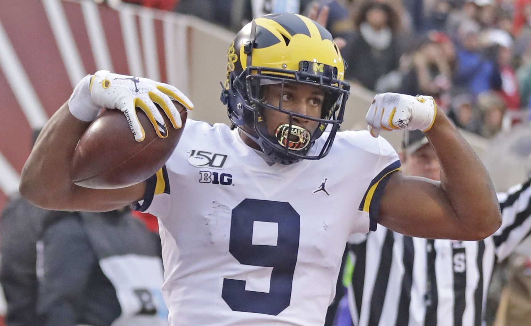 Donovan Peoples-Jones Signed Michigan Wolverines Jersey (Beckett) Clv.  Browns WR