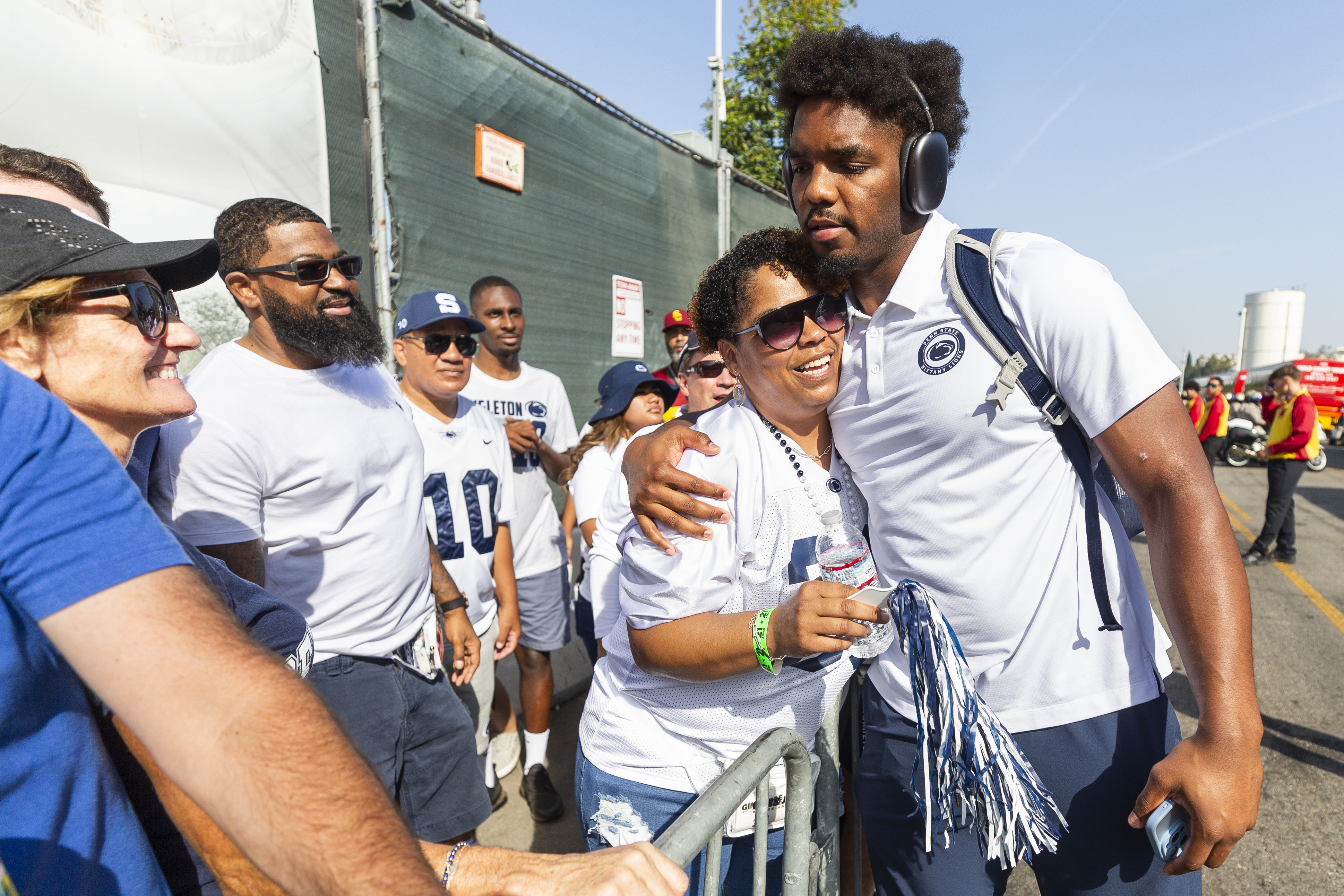 Penn State faces in the crowd from the win over USC - pennlive.com
