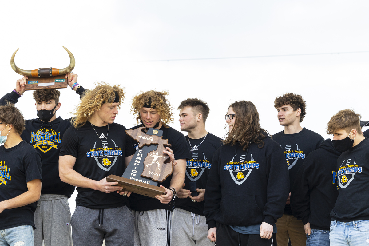 Centreville football celebrates D8 state championship with ring