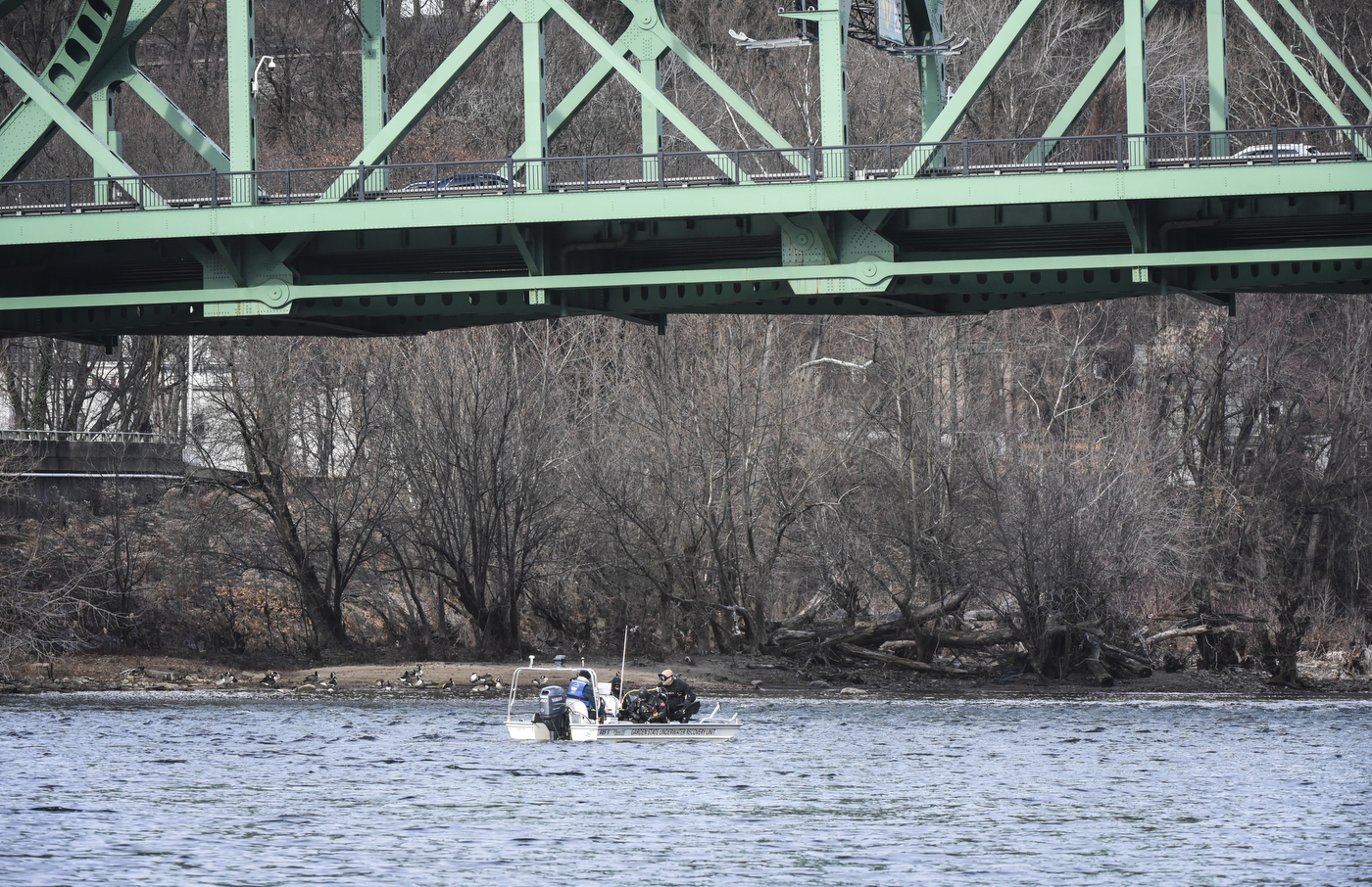 Save Christmas Operation” brings dive team Sunday, Dec. 13, 2020 to ...