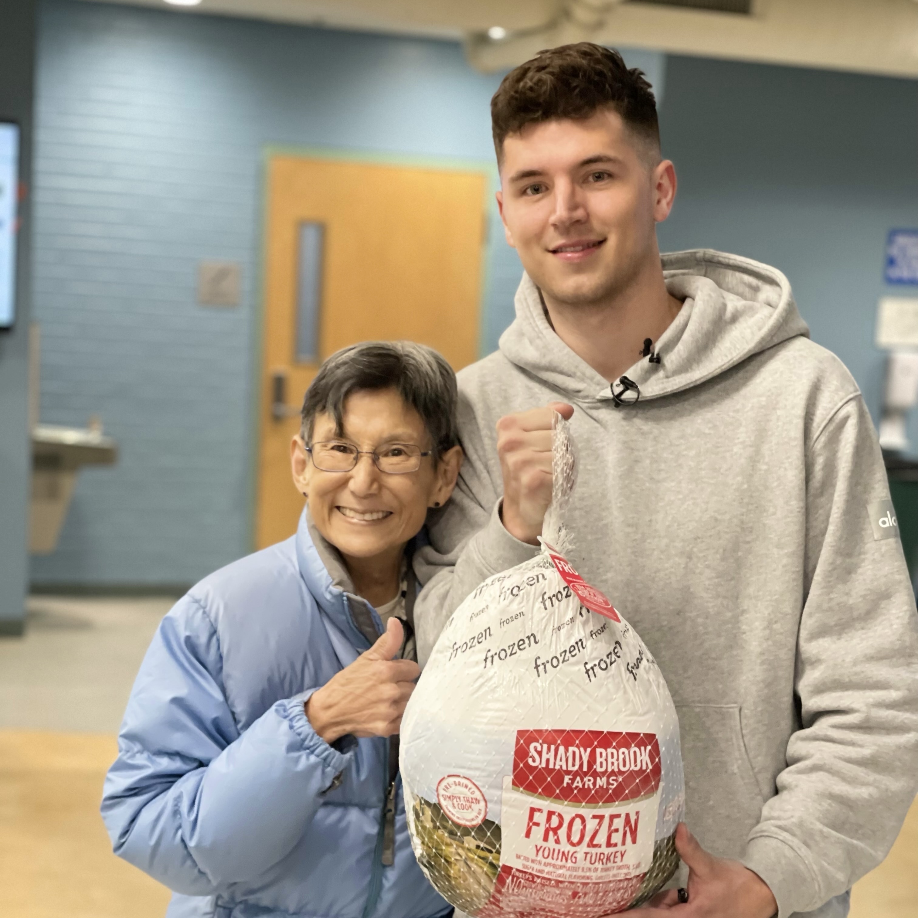 TikTok's Nick DiGiovanni, Stop & Shop hope to break world record by  donating turkeys 