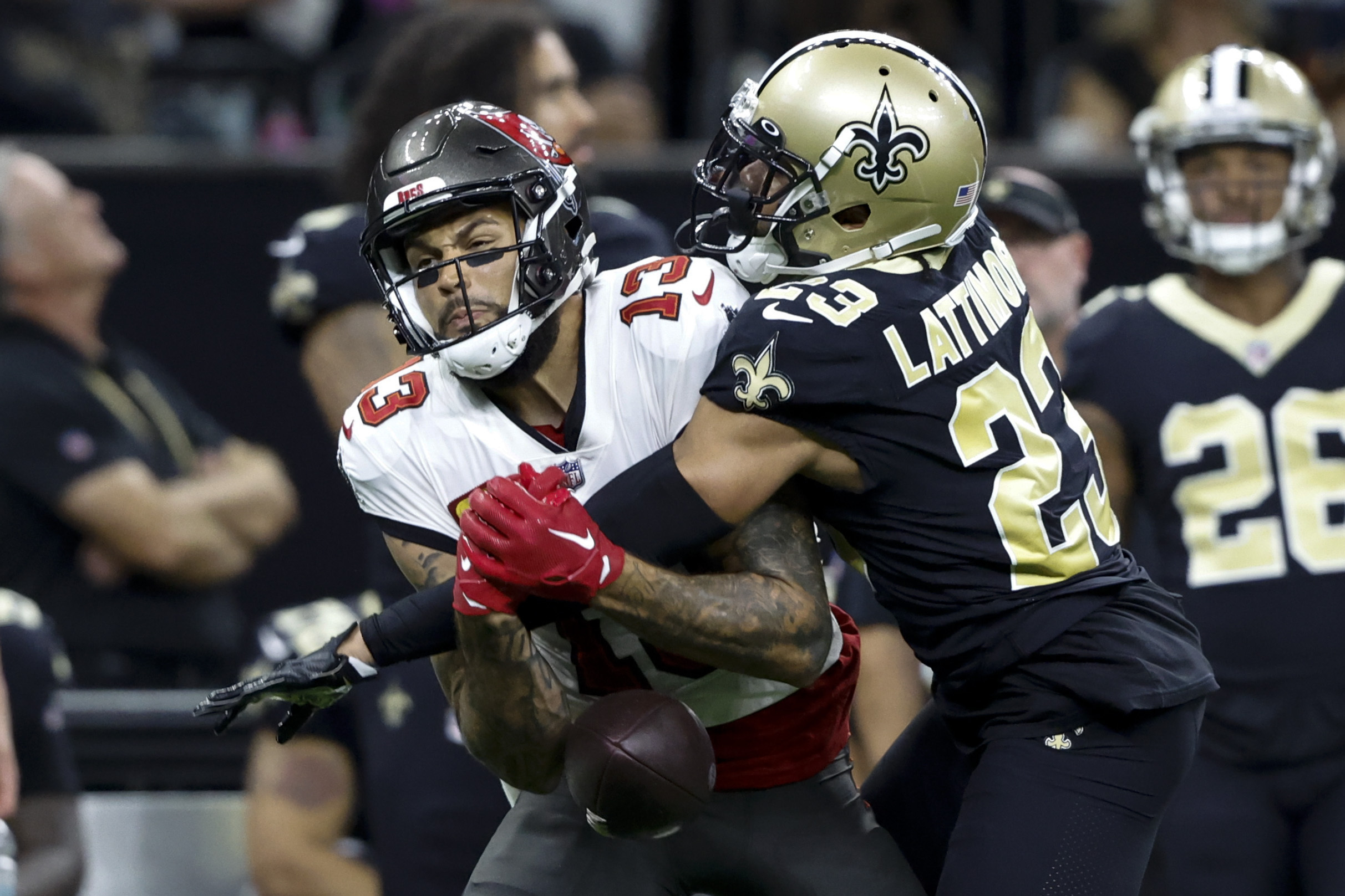 Bucs' Mike Evans Remarks About Controversial Call