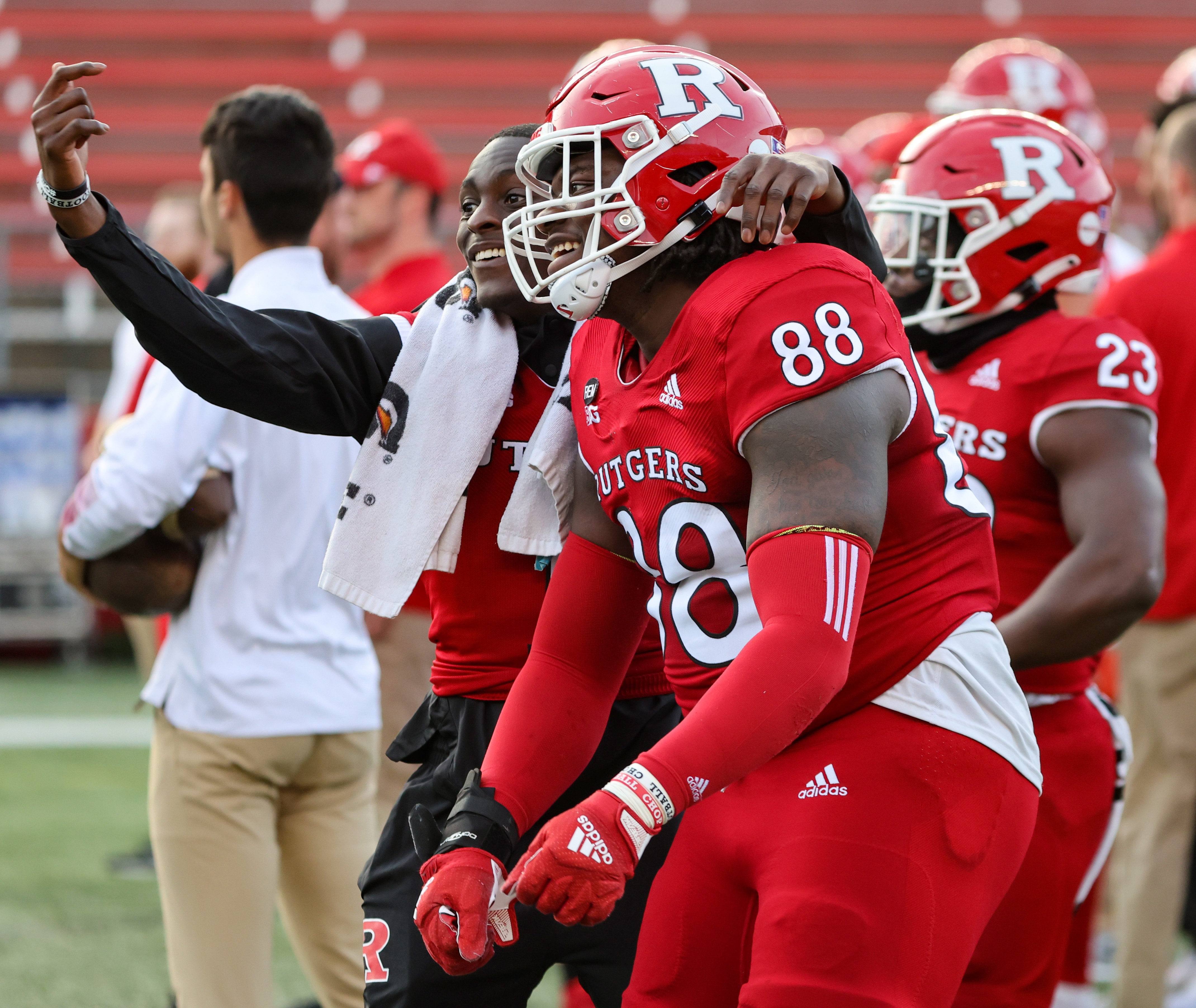 Rutgers' defensive line is trending upward thanks to leaders like