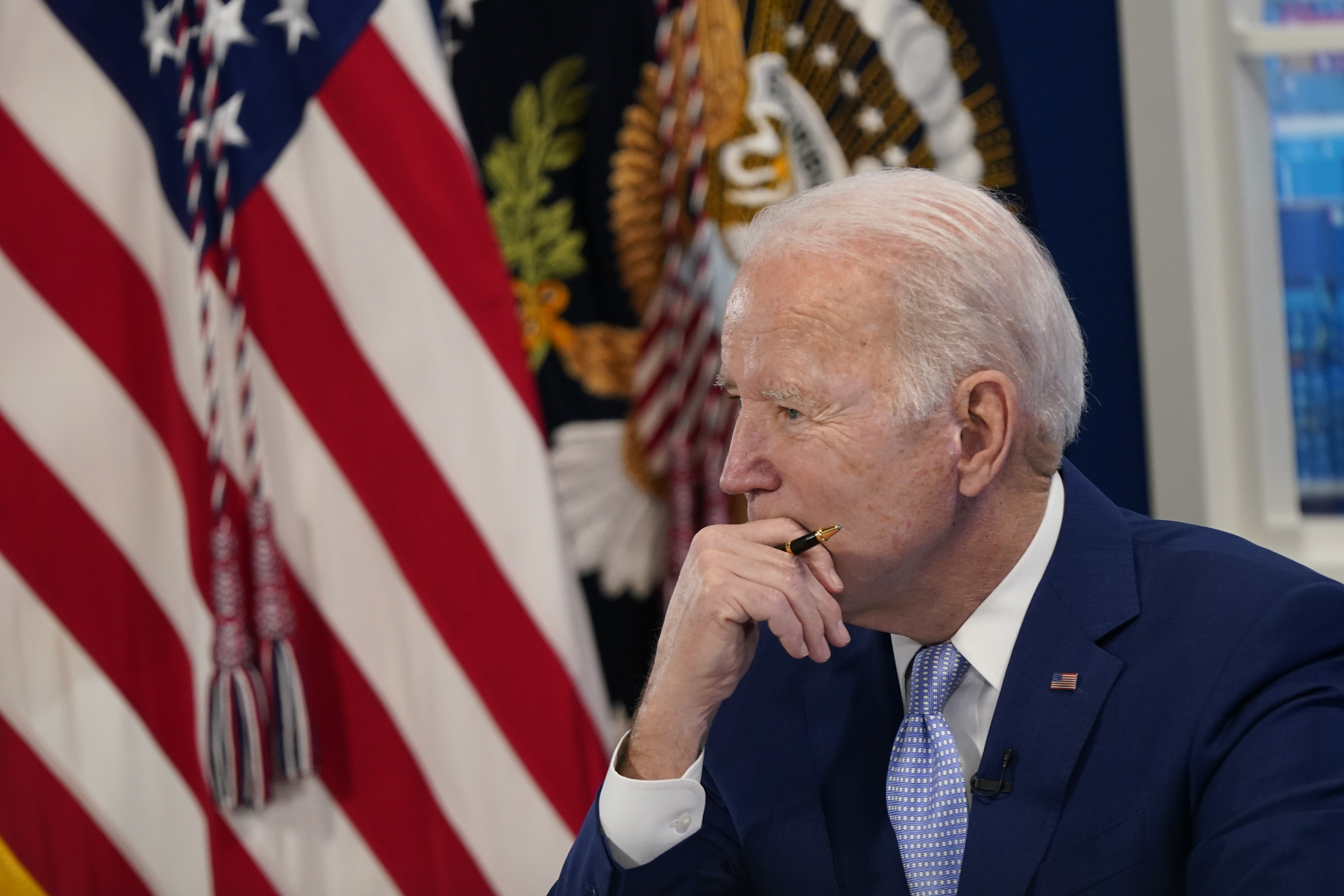 Pointless venom aimed at president for skipping Army-Navy game -  cleveland.com