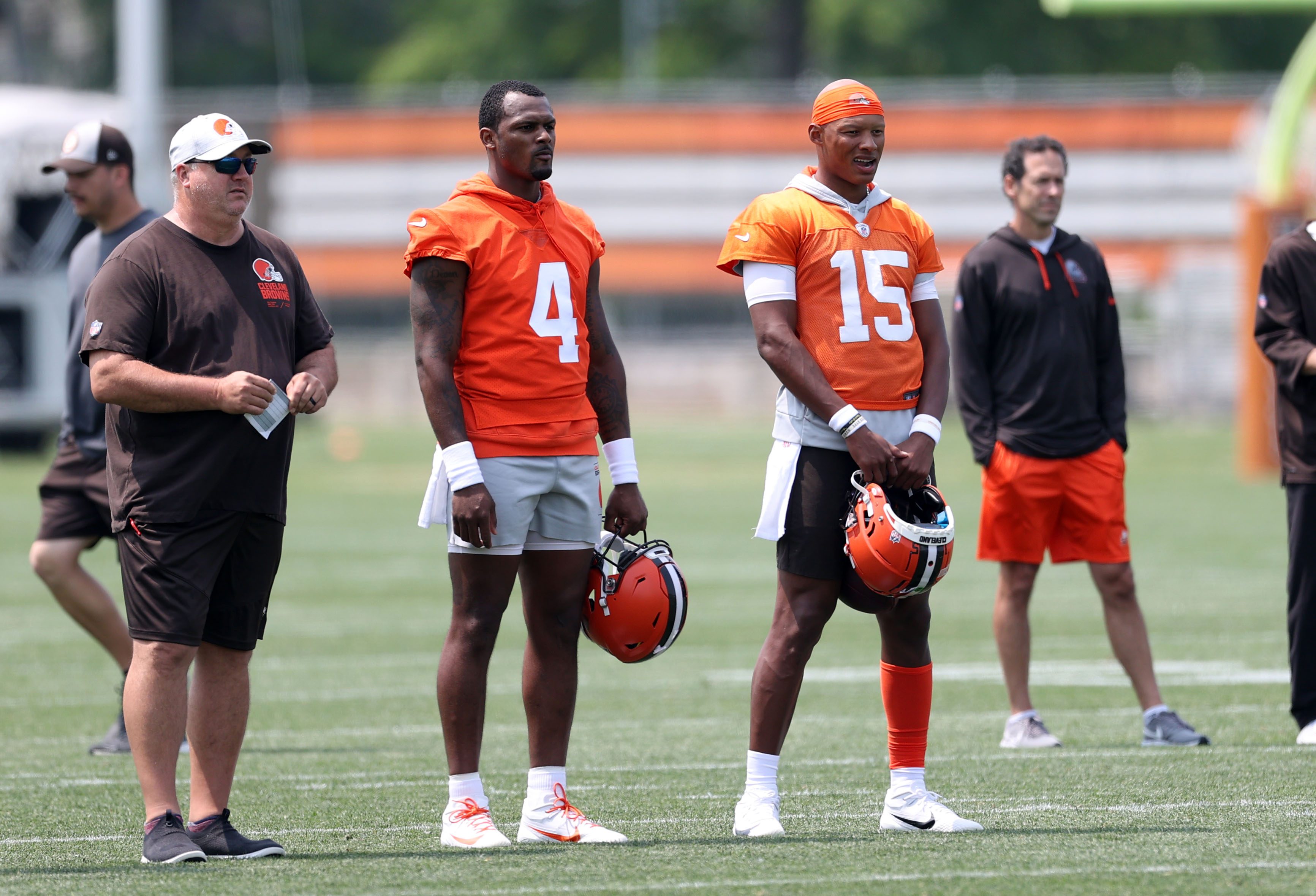 Presenting The Cleveland Browns' Quarterback Room: Jacoby Brissett And Josh  Dobbs