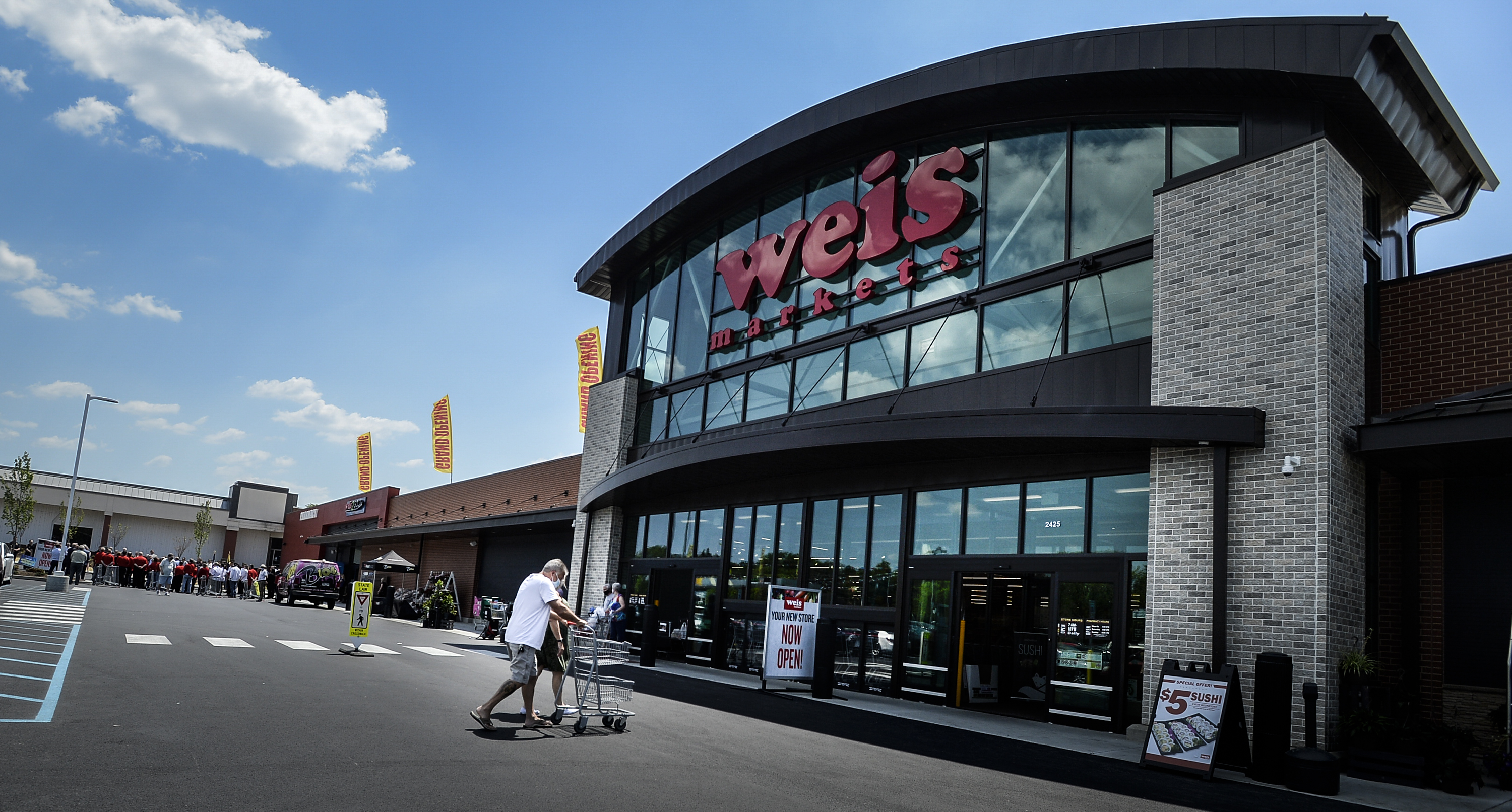 Weis Markets offering COVID-19 vaccines