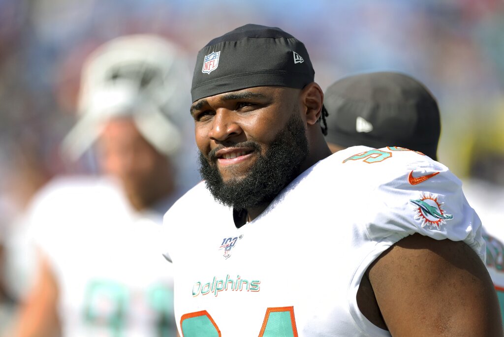 Guarantees kept Dolphins, DL Christian Wilkins from signing extension