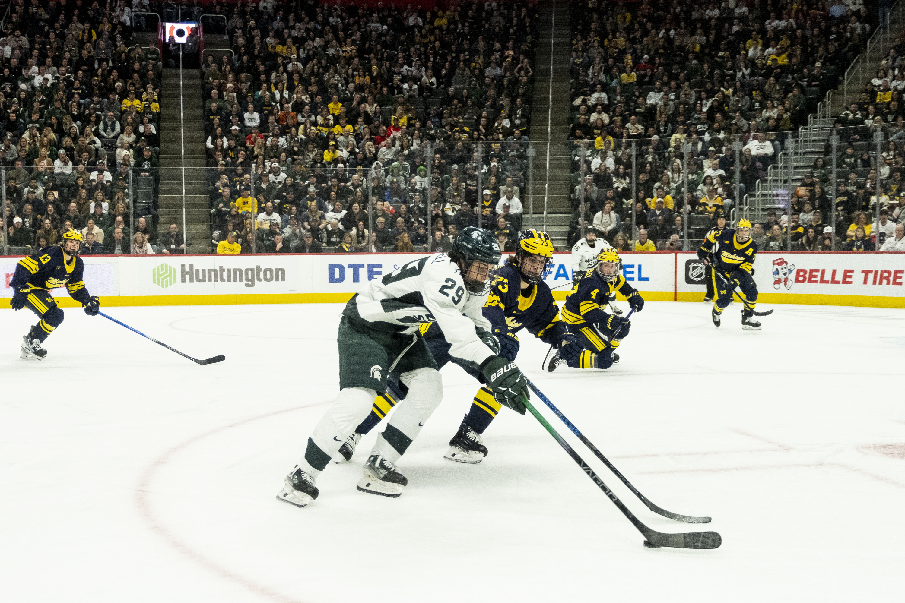Duel in the D 2024: Michigan vs. Michigan State hockey - mlive.com