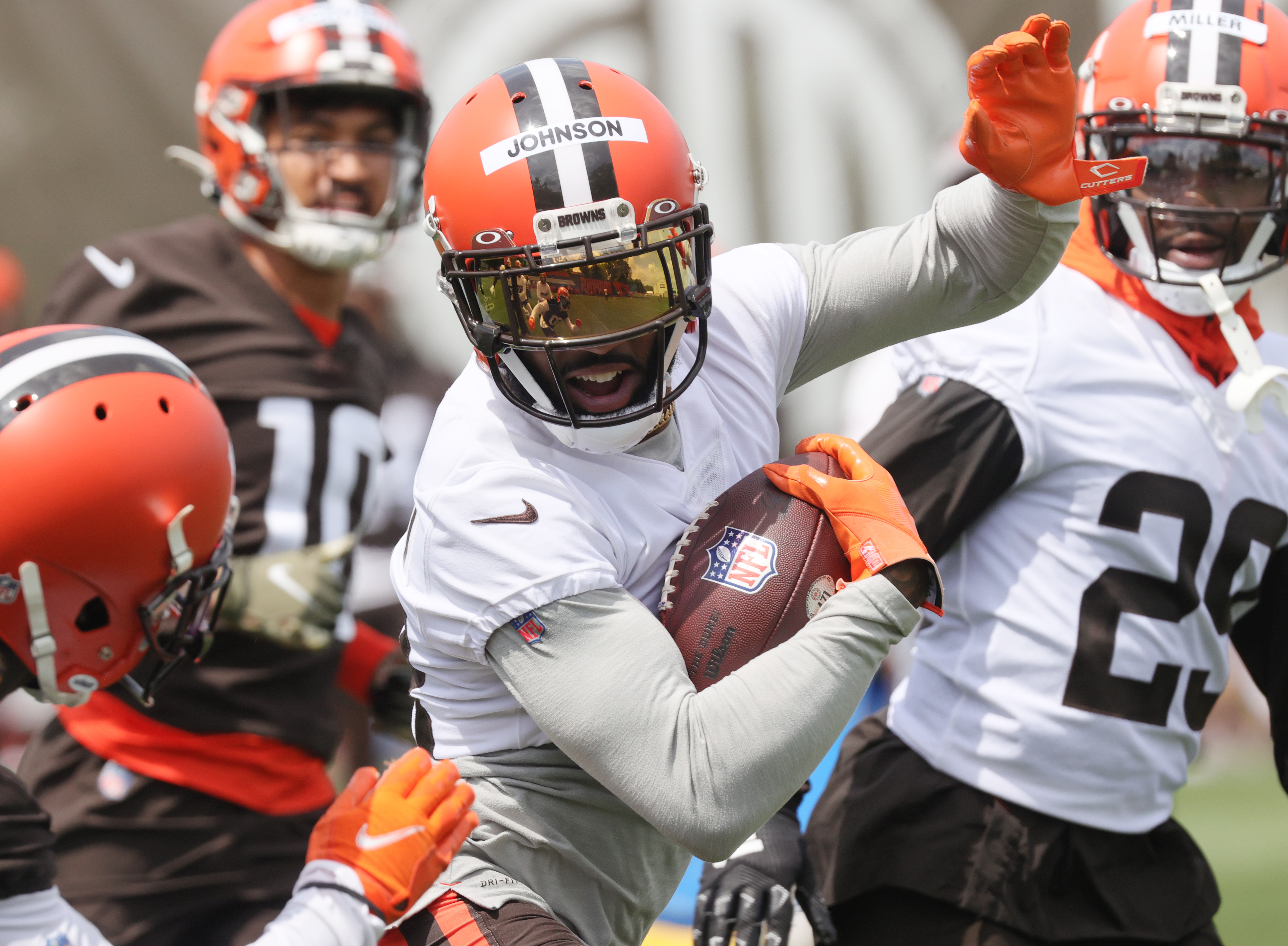 Browns: Perrion Winfrey, other veterans on the bubble in training camp