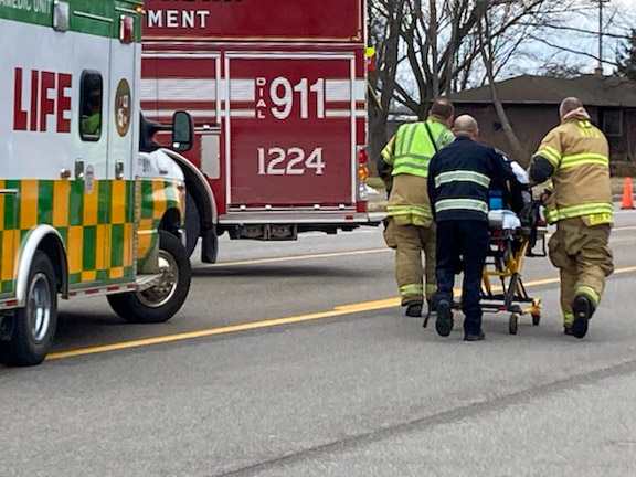 Three children hospitalized after being trapped in an SUV crash in ...