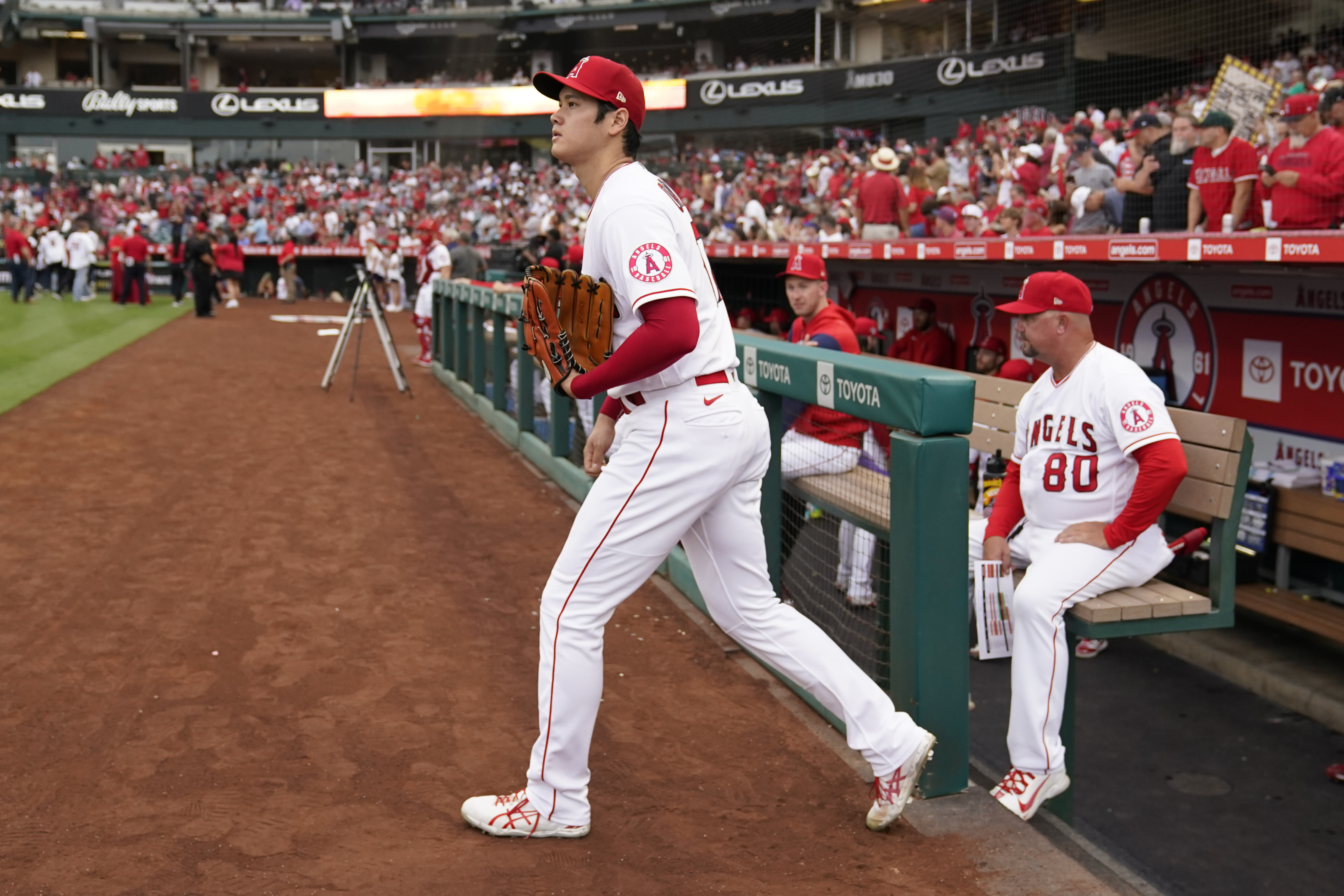 Shohei Ohtani electrifies on mound as Angels continue to win