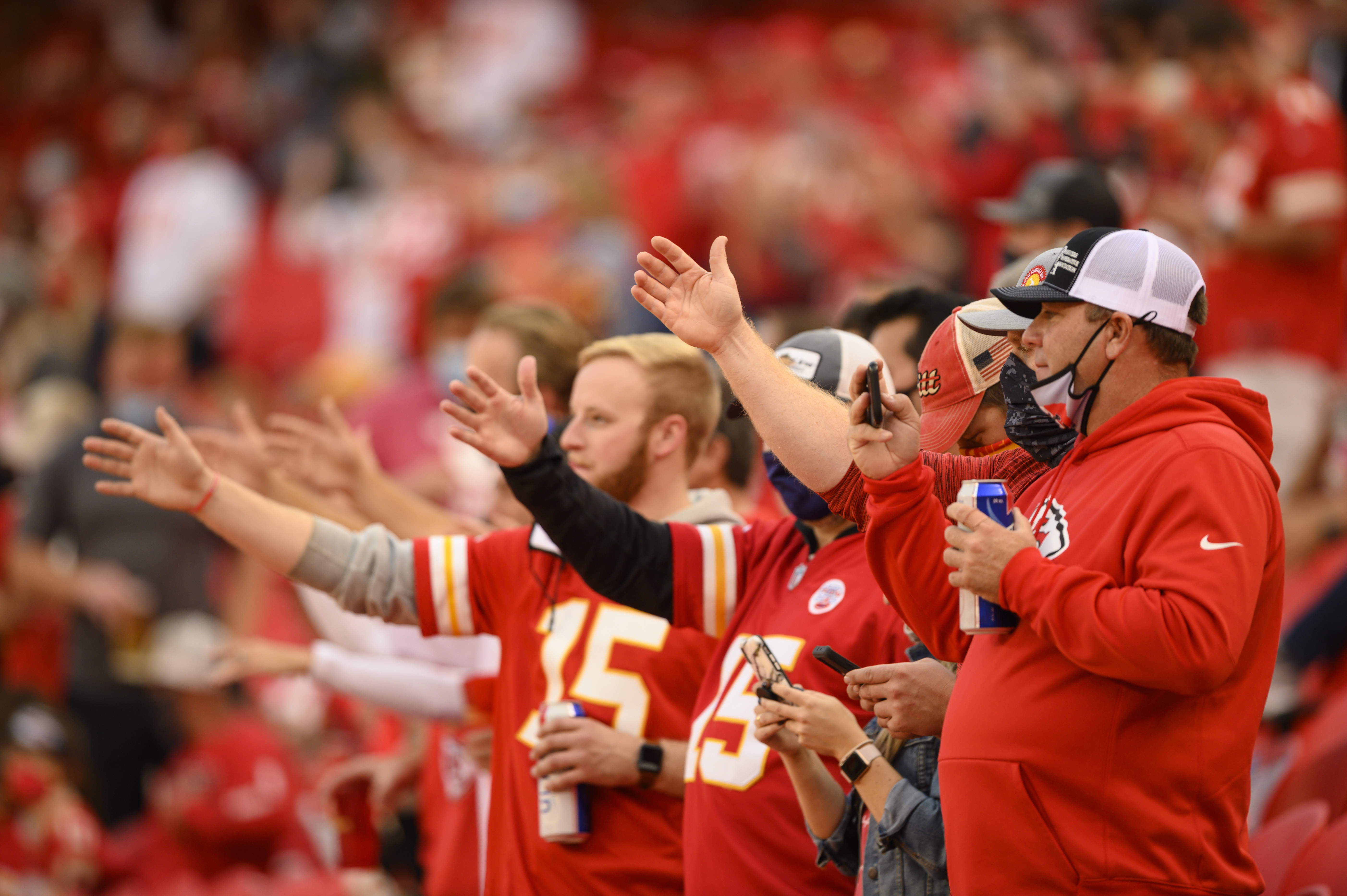 Kansas City Chiefs Celebrate Super Bowl Win in Ring Ceremony, Photos – WWD