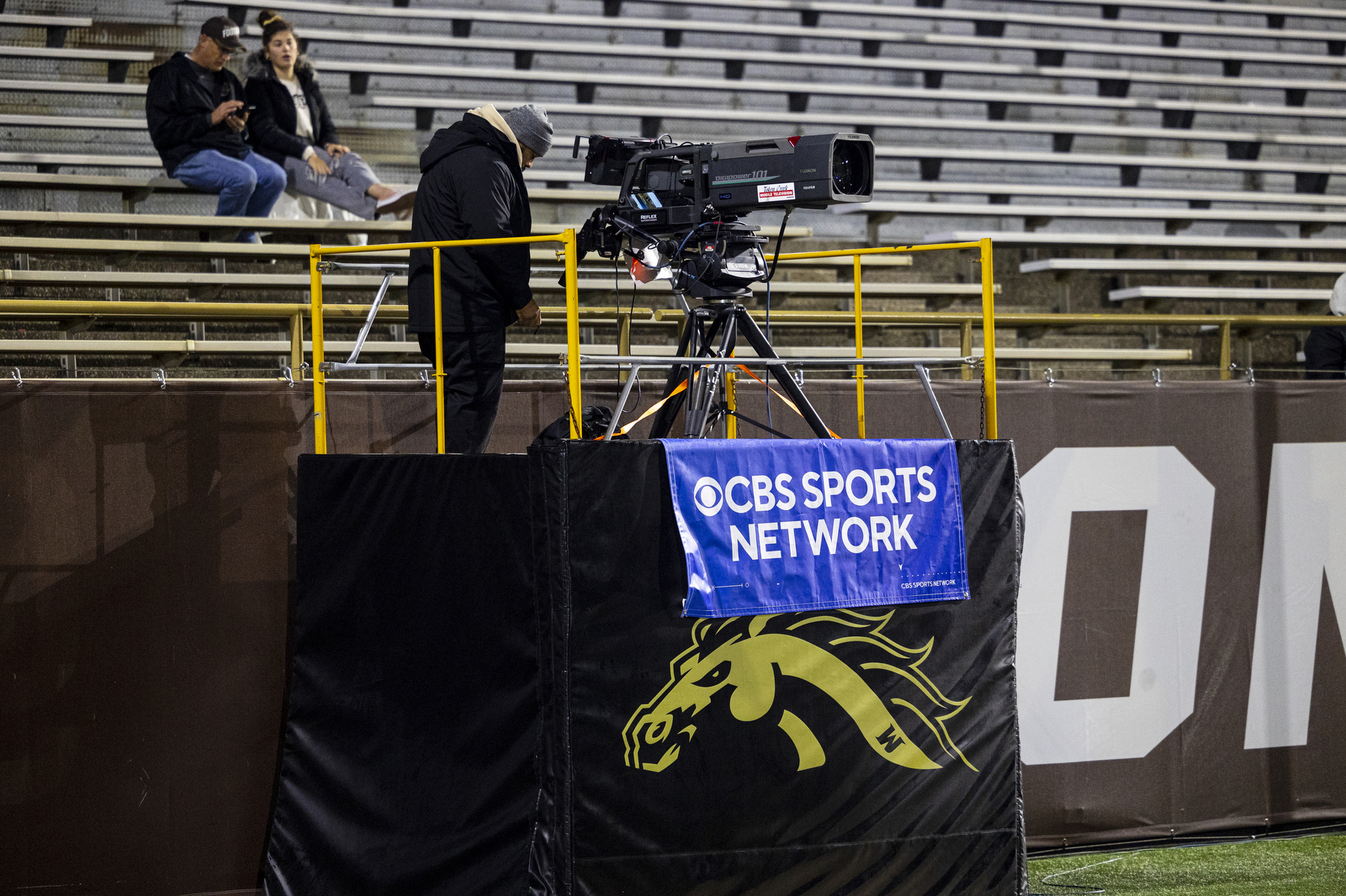 How college football fans can watch CBS Sports Network without cable during 2023 season