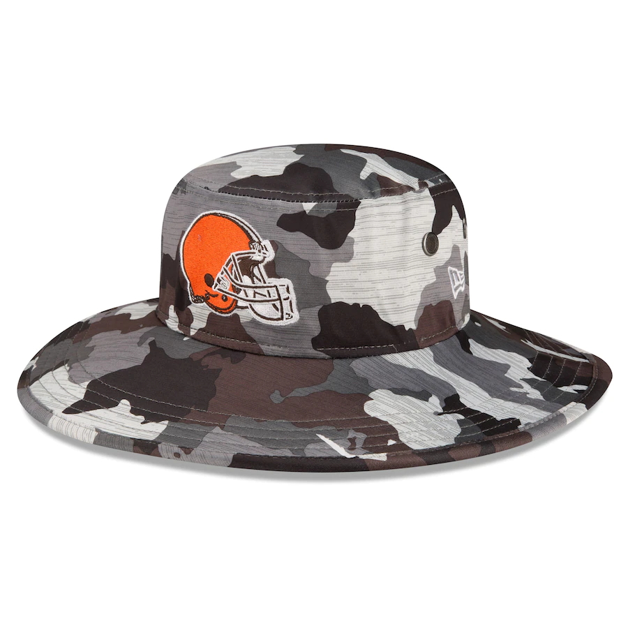 Cleveland Browns New Era 2021 NFL Sideline Sport Official Pom Cuffed Knit  Hat - Brown/Orange