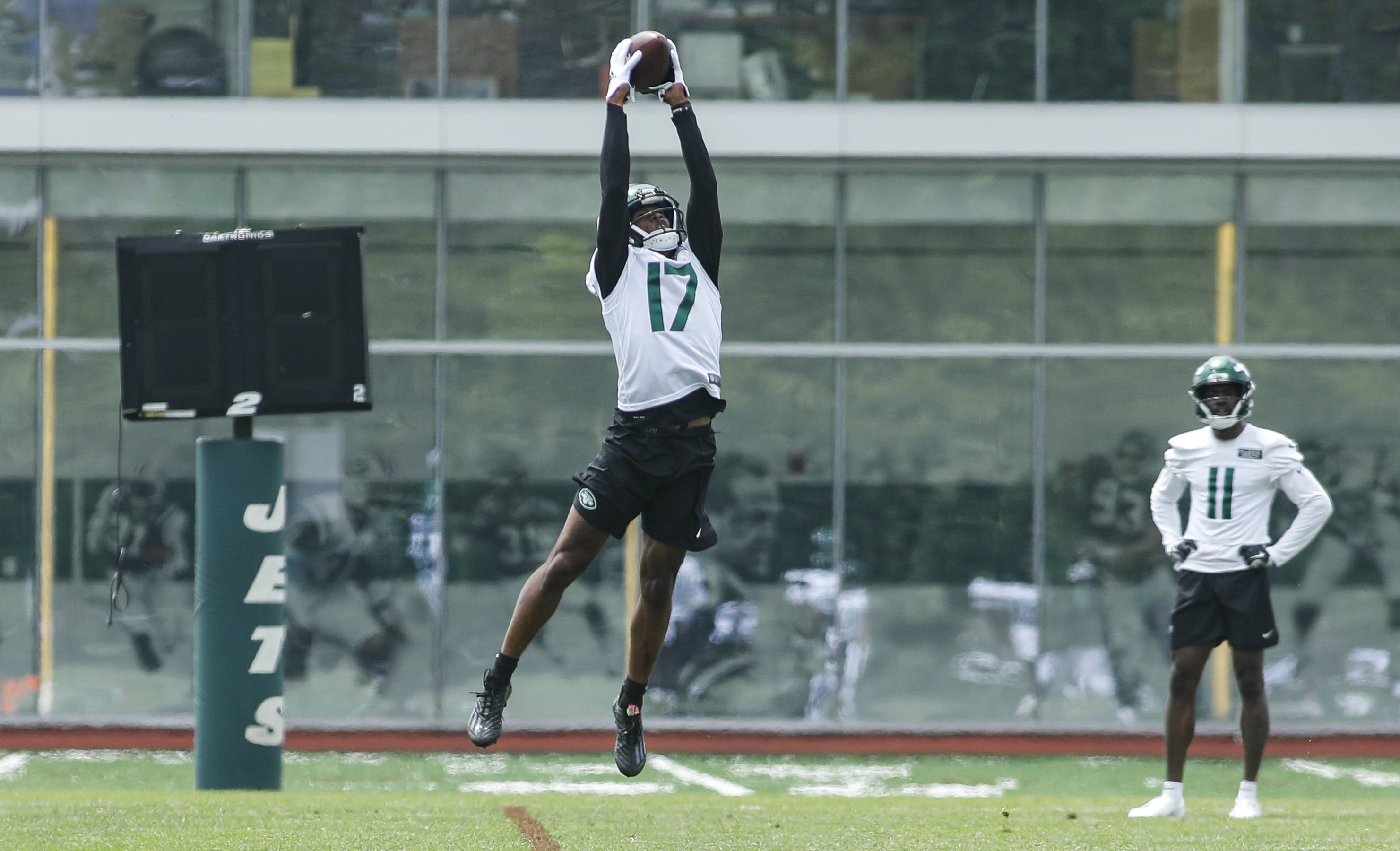 New York Jets OTA practice on June 1, 2022 