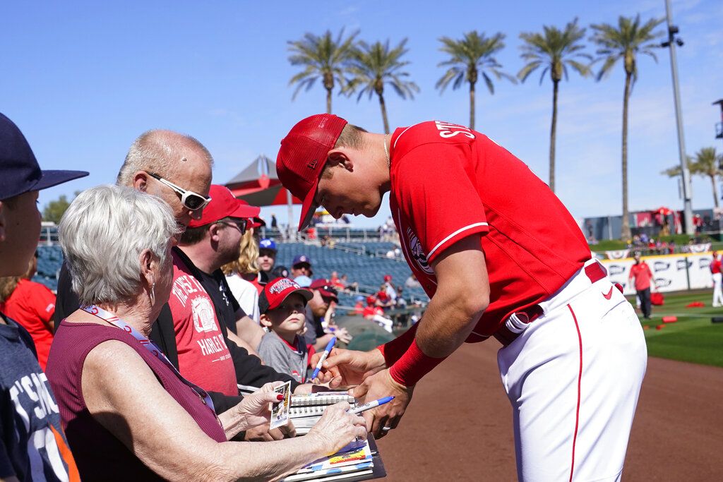 Photos: Cincinnati Reds vs. Cleveland Guardians Spring Training opener, 2/25