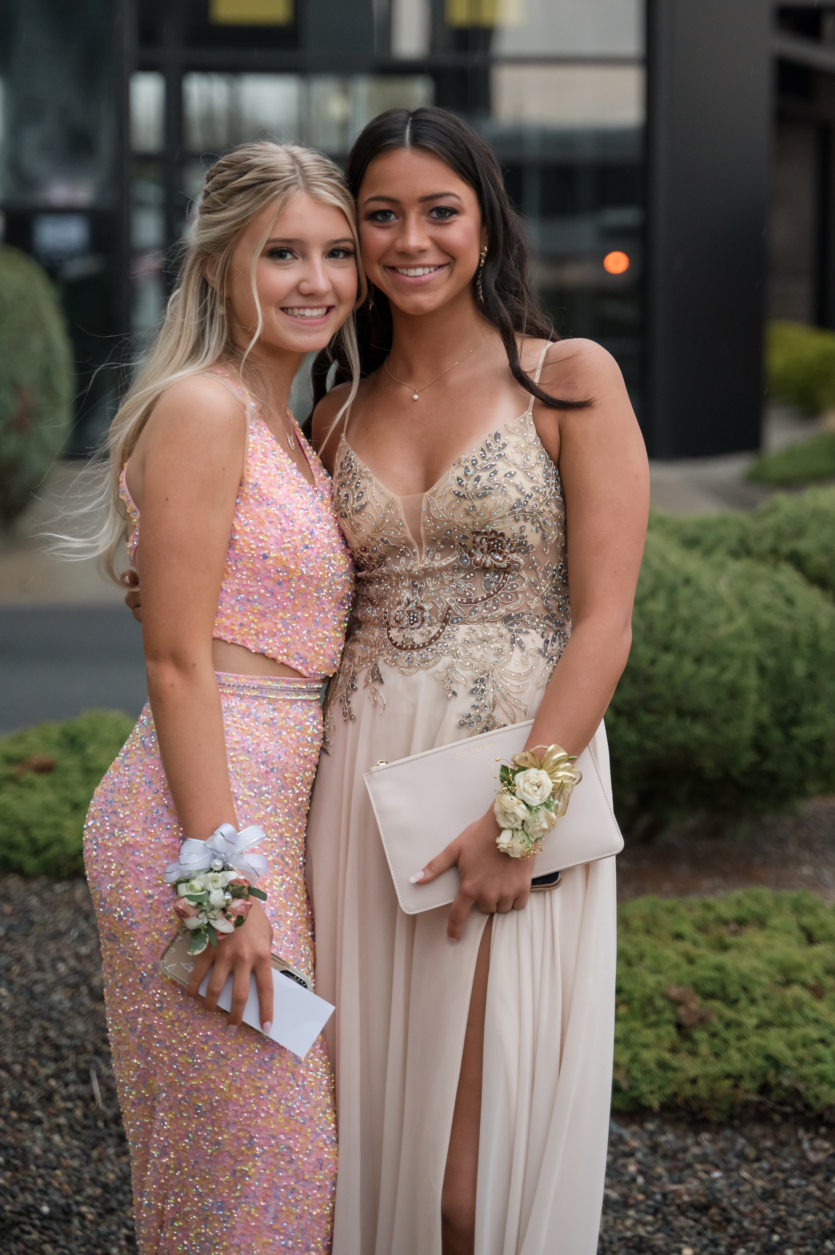 West Genesee High School junior prom April 23, 2022 - syracuse.com West Genesee High School junior prom April 23, 2022 - syracuse.com
