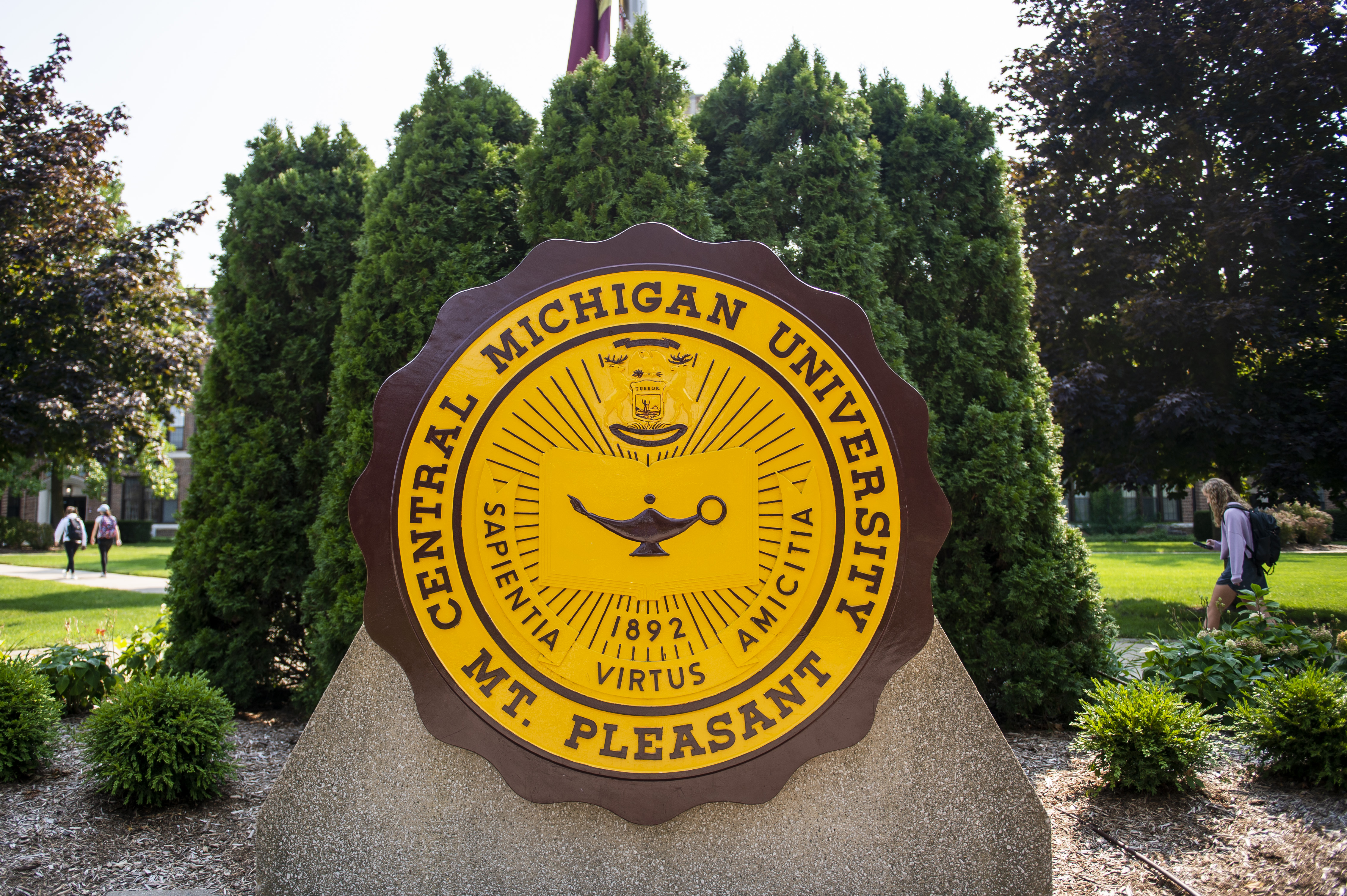 In Michigan's Upper Peninsula, universities expand nurse training