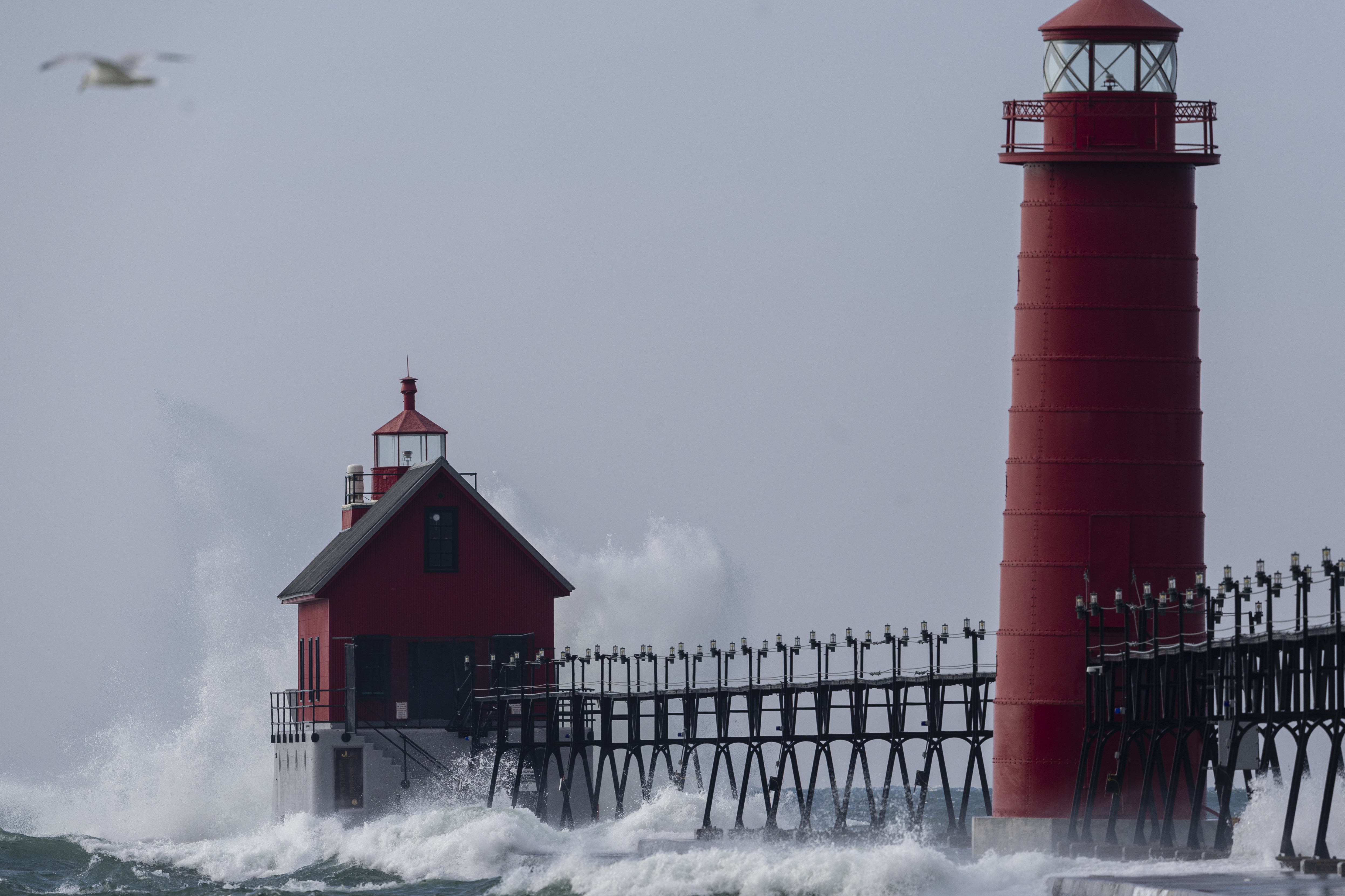Lake Michigan waves crash into Grand Haven pier 11.6.2023 - mlive.com