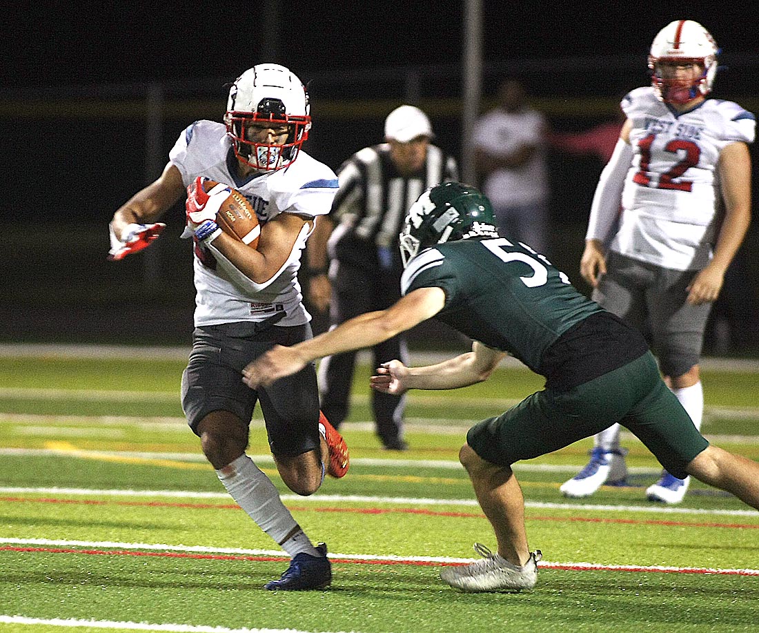 West Springfield vs Minnechaug Football 9/9/22 - masslive.com