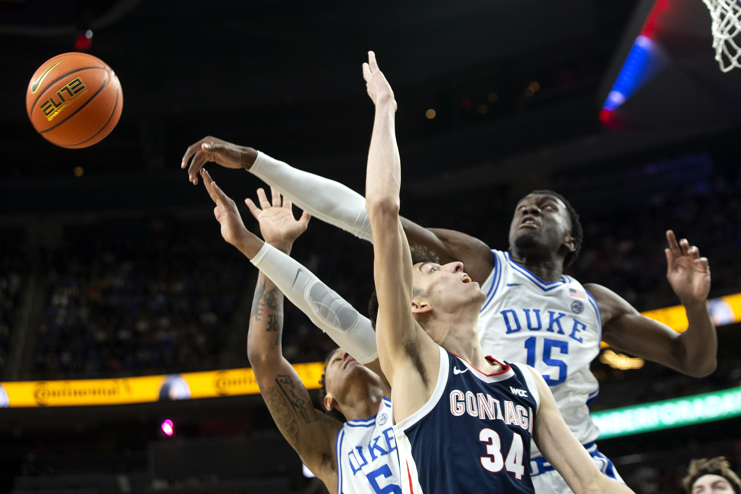 Purdue tightens grip on No. 1 in men's basketball AP Top 25