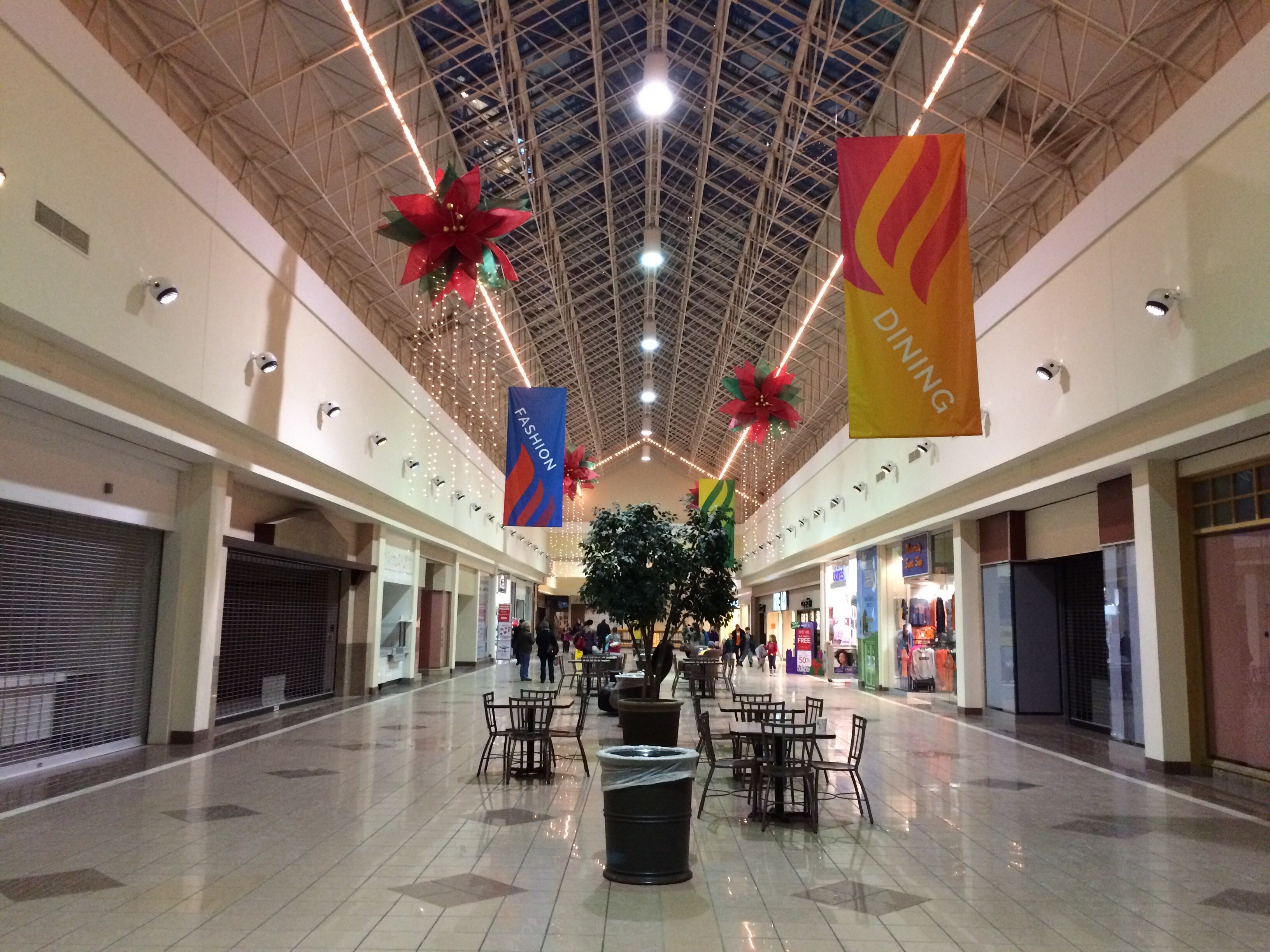 ShoppingTown Mall giving remaining tenants the boot