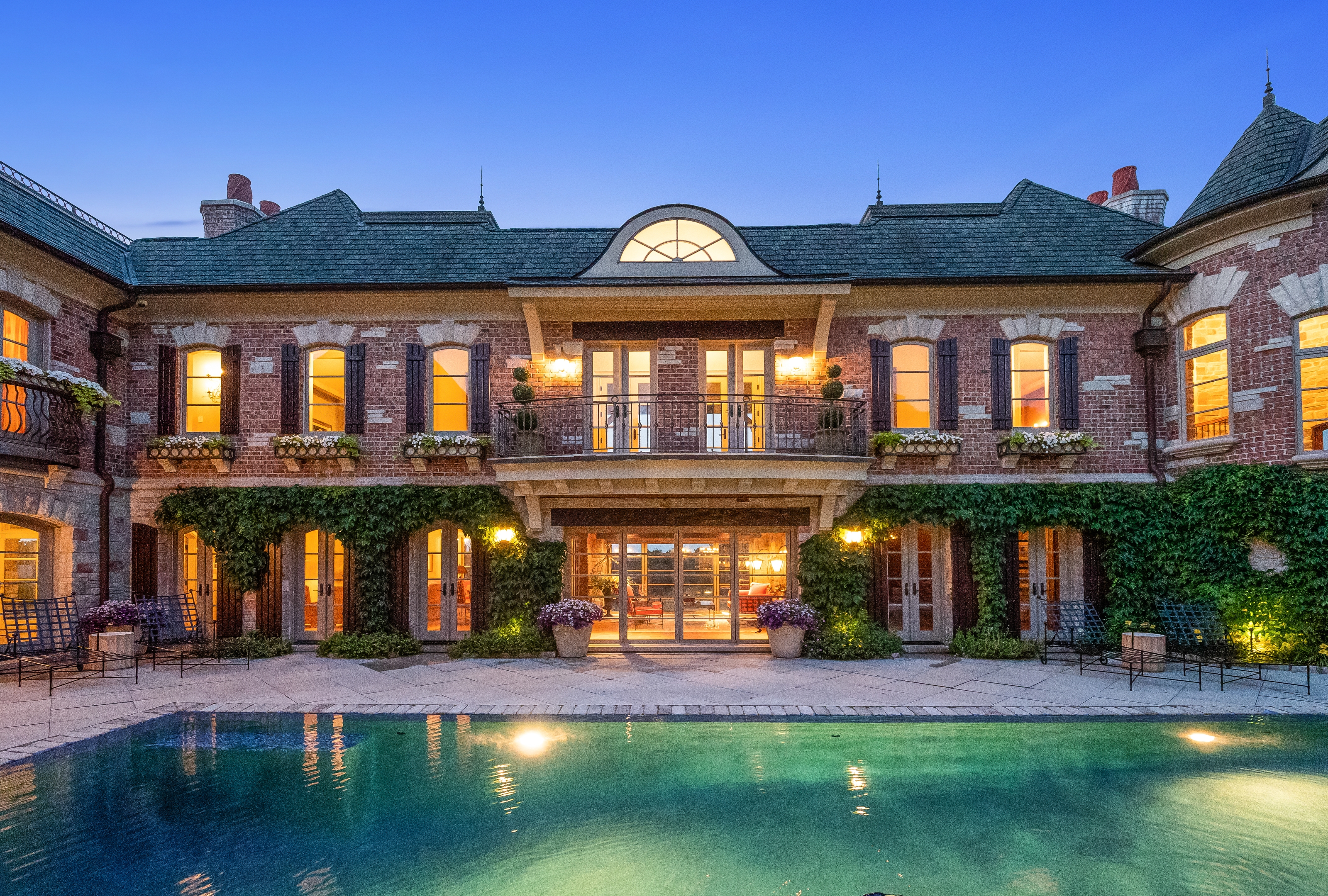 This $11.5M architectural masterpiece feels like living in Italy ...