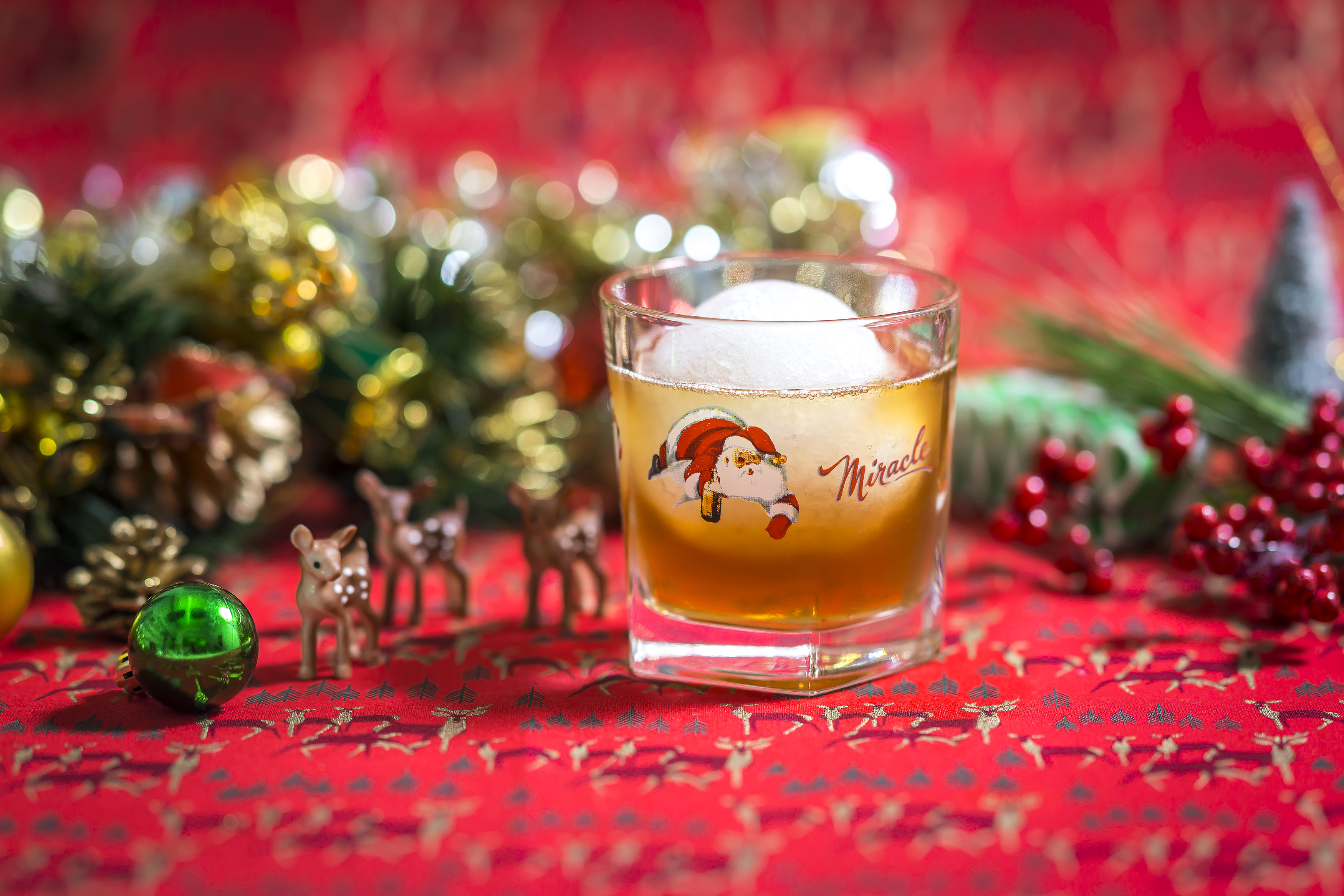 2 holiday cocktail pop-ups offer bevy of fun, kitschy drinks