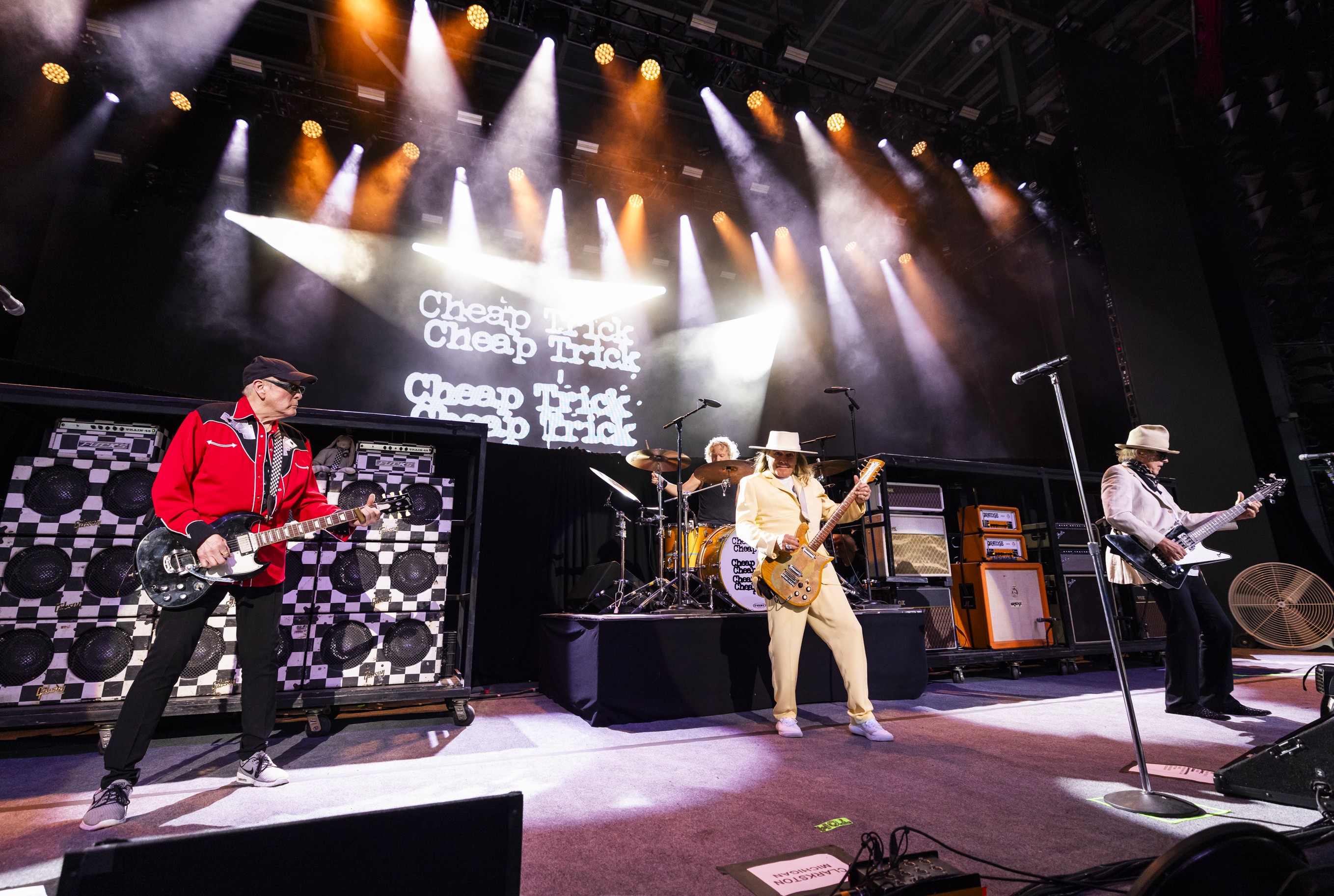 Rod Stewart and Cheap Trick at Pine Knob - mlive.com