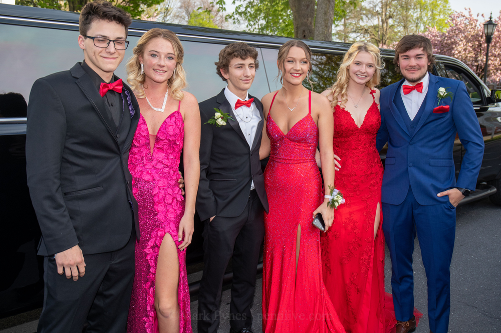 Pittsburghesque Prom Pictures – The Uproar