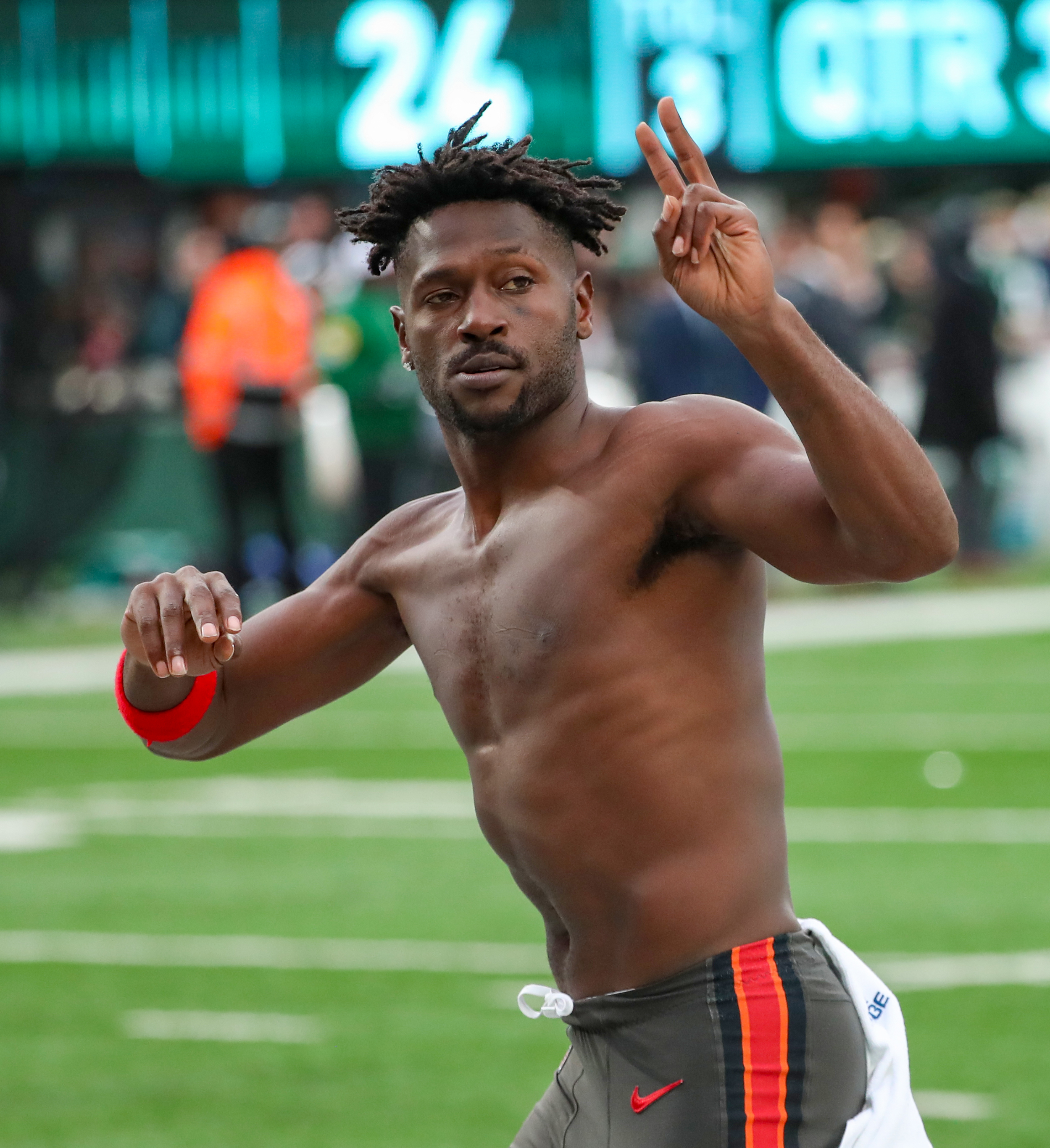 Antonio Brown's Glove From Shirtless Meltdown Is Now Up for Auction