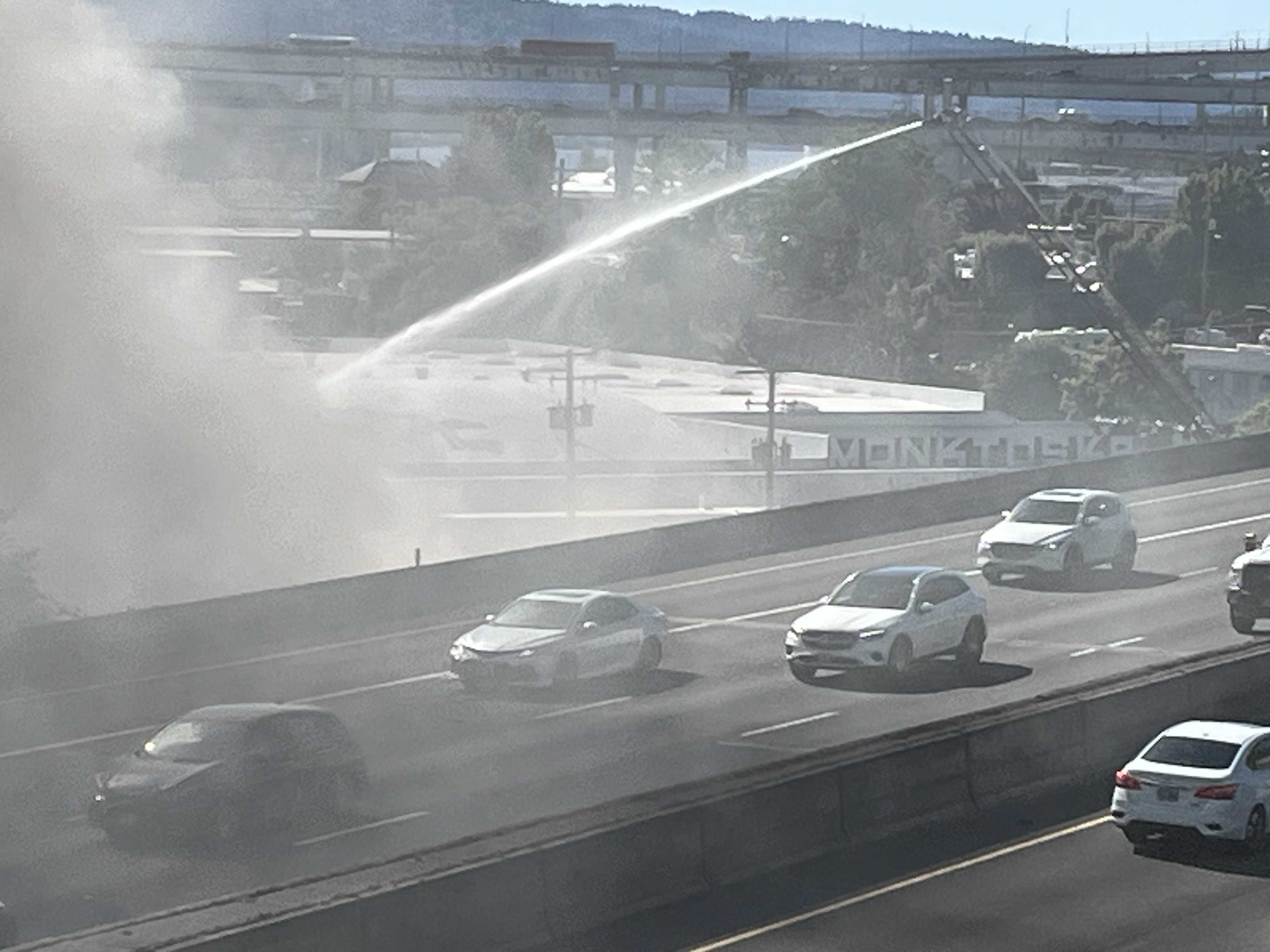 Grease Fire spreads through Shin Shin Foods in North Portland ...