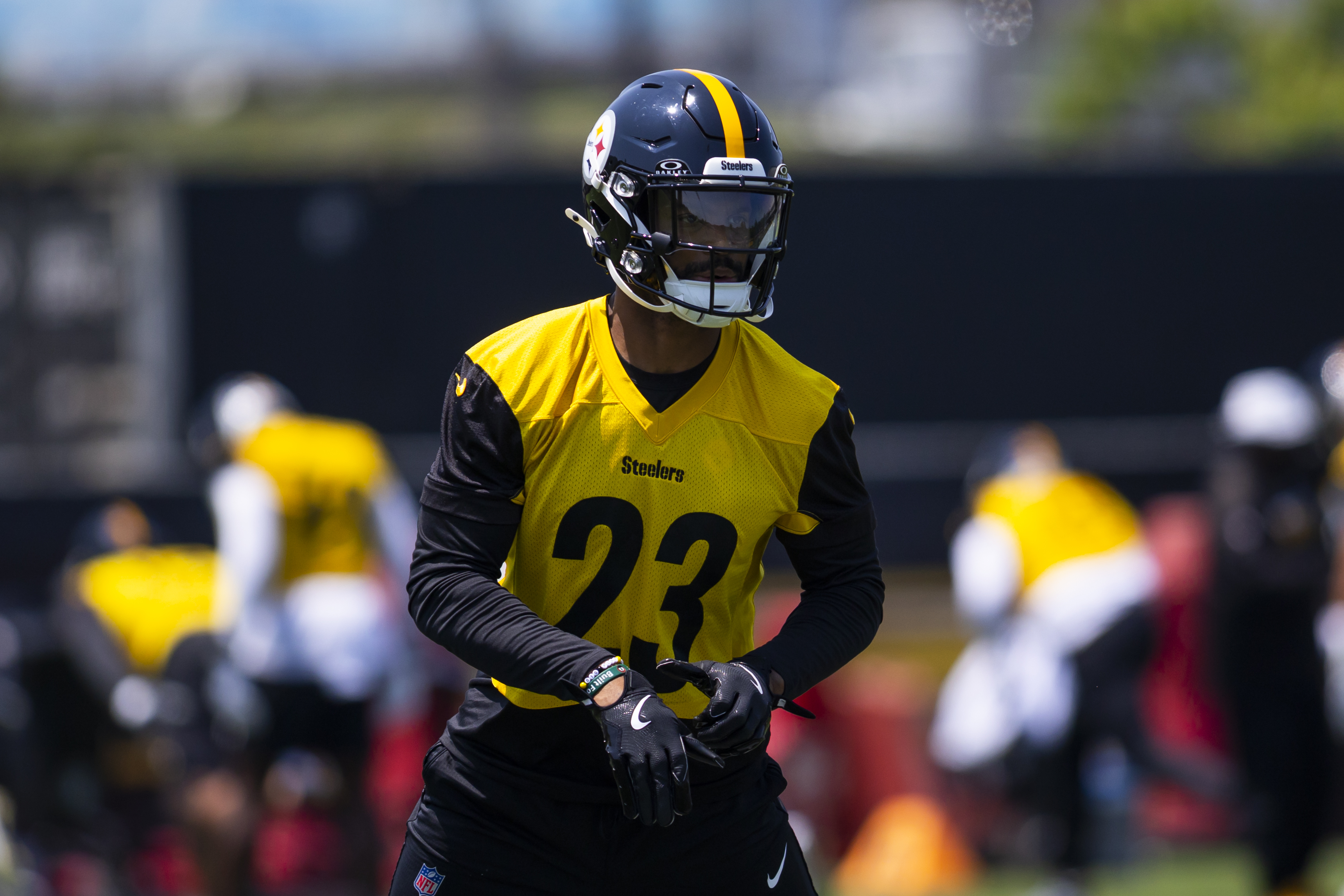 New All-Pro Steelers cornerback quiets move to slot amid rumors of big add  - pennlive.com