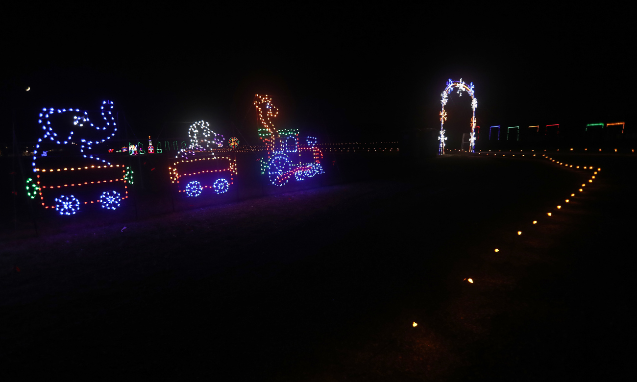 South Jersey Holiday Light Show at Bridgeport Speedway