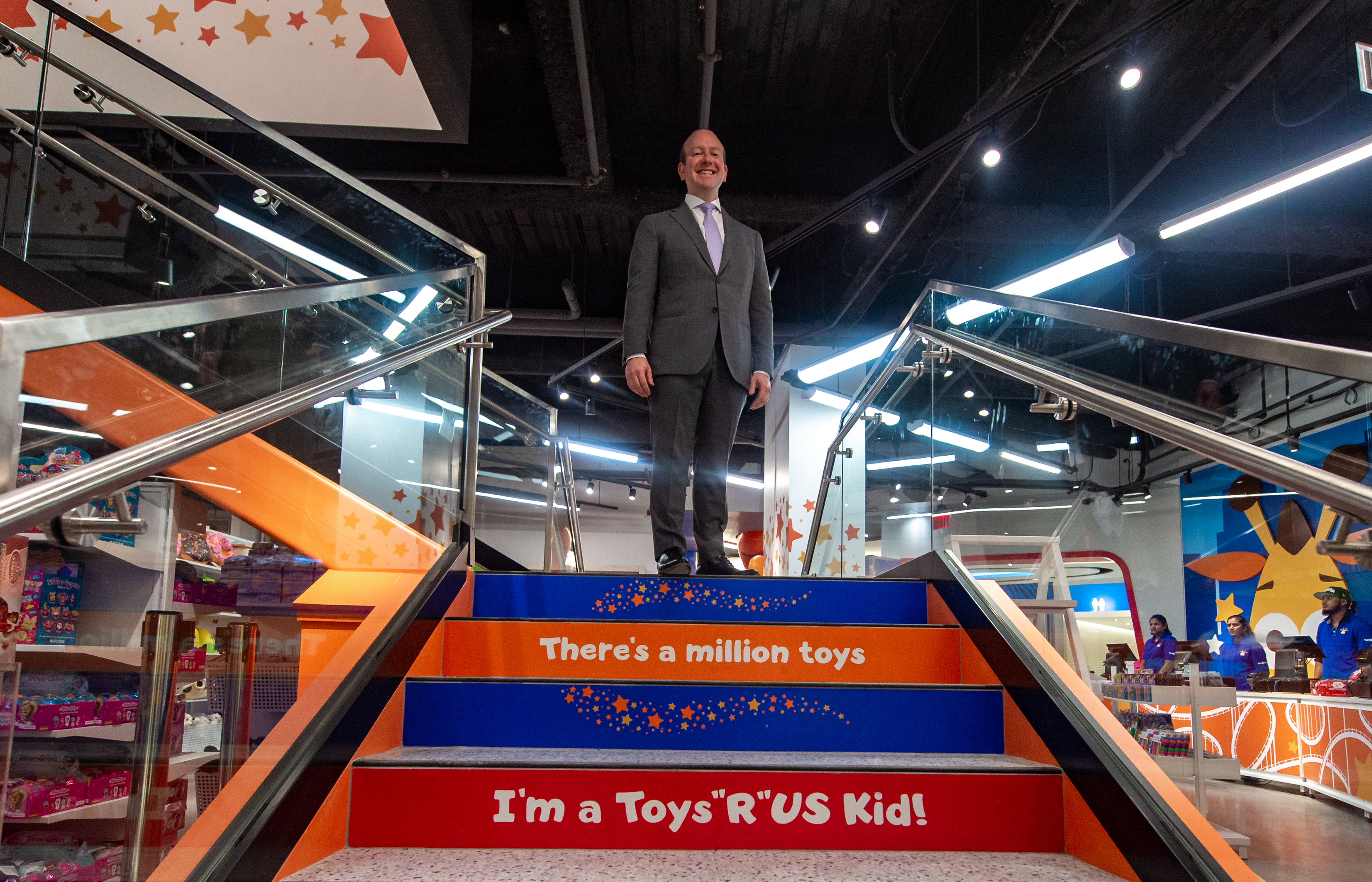 Toys R Us opening new store at New Jersey's American Dream mall