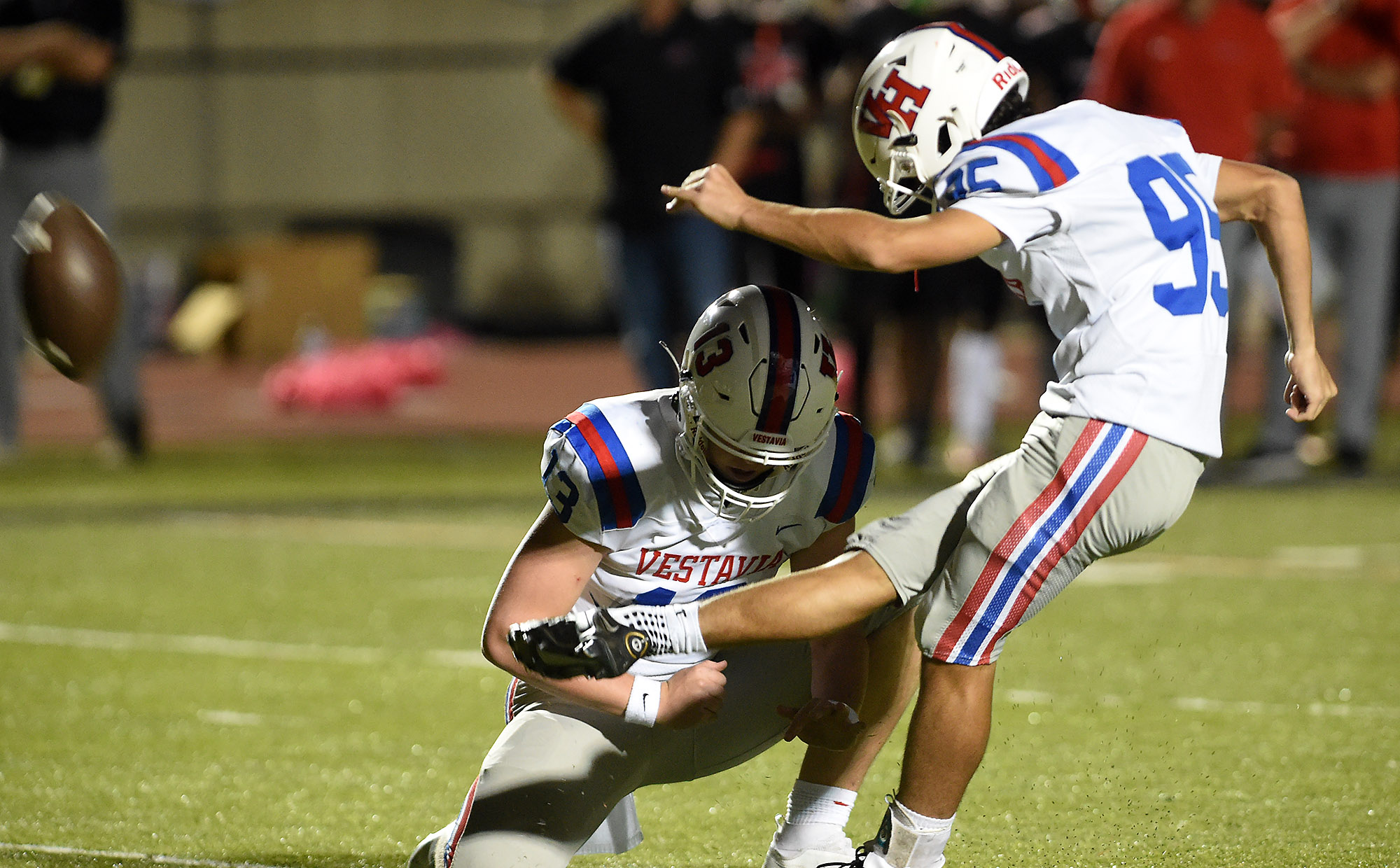 Vestavia Hills vs. HewittTrussville football