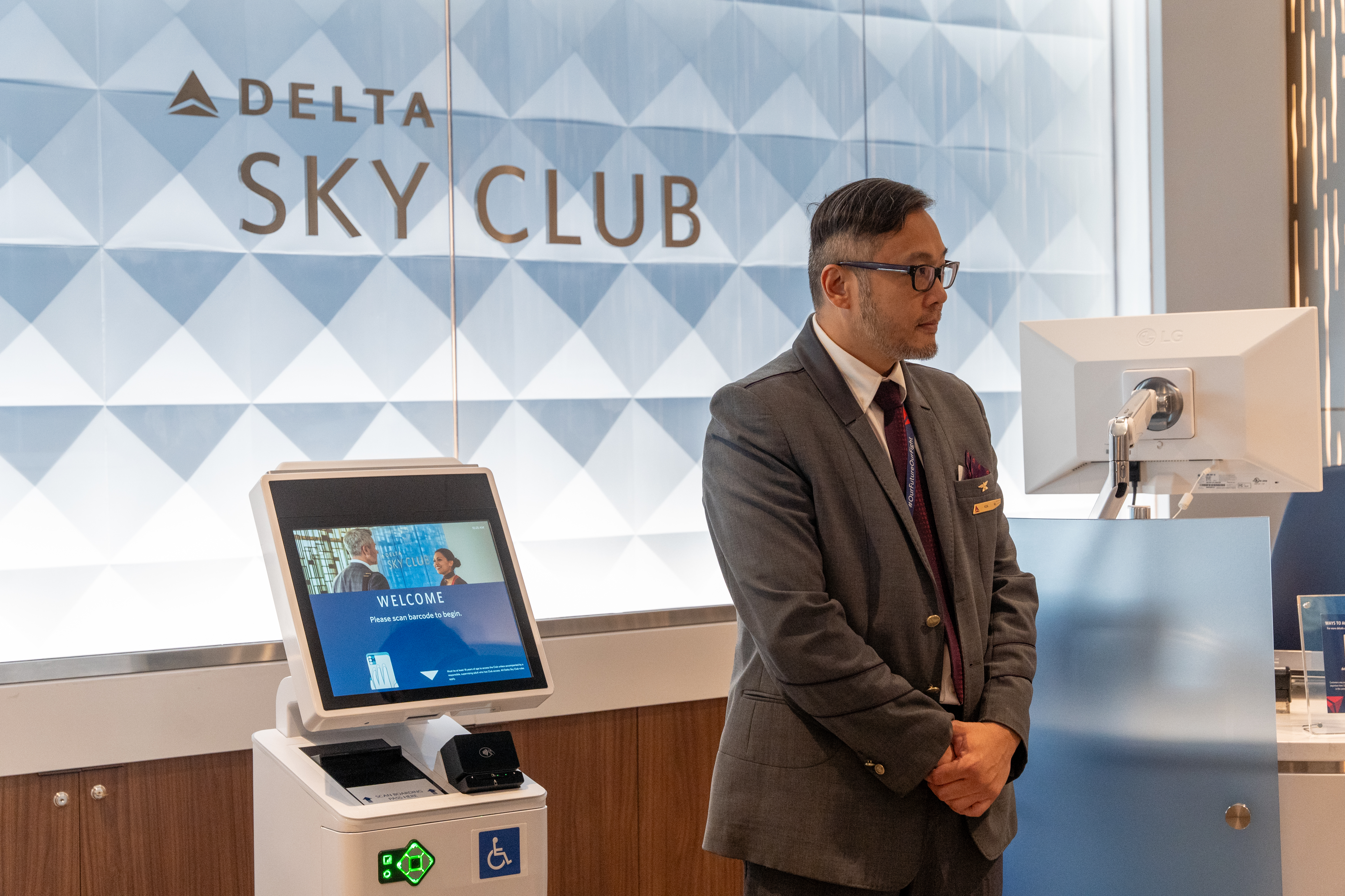 How to Access the Delta Sky Club in 2023