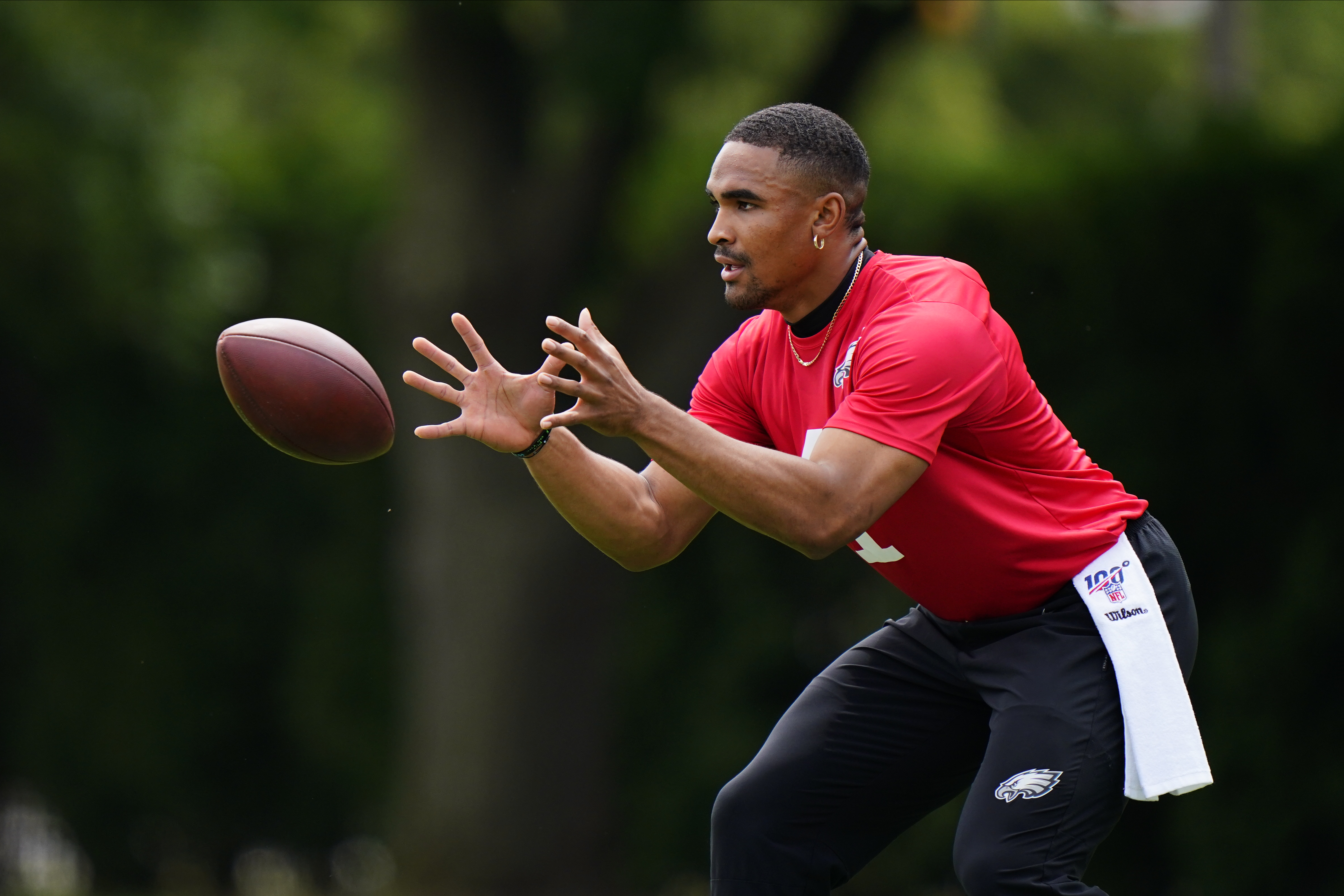 Jalen Hurts held youth football camp in Hoover, Alabama