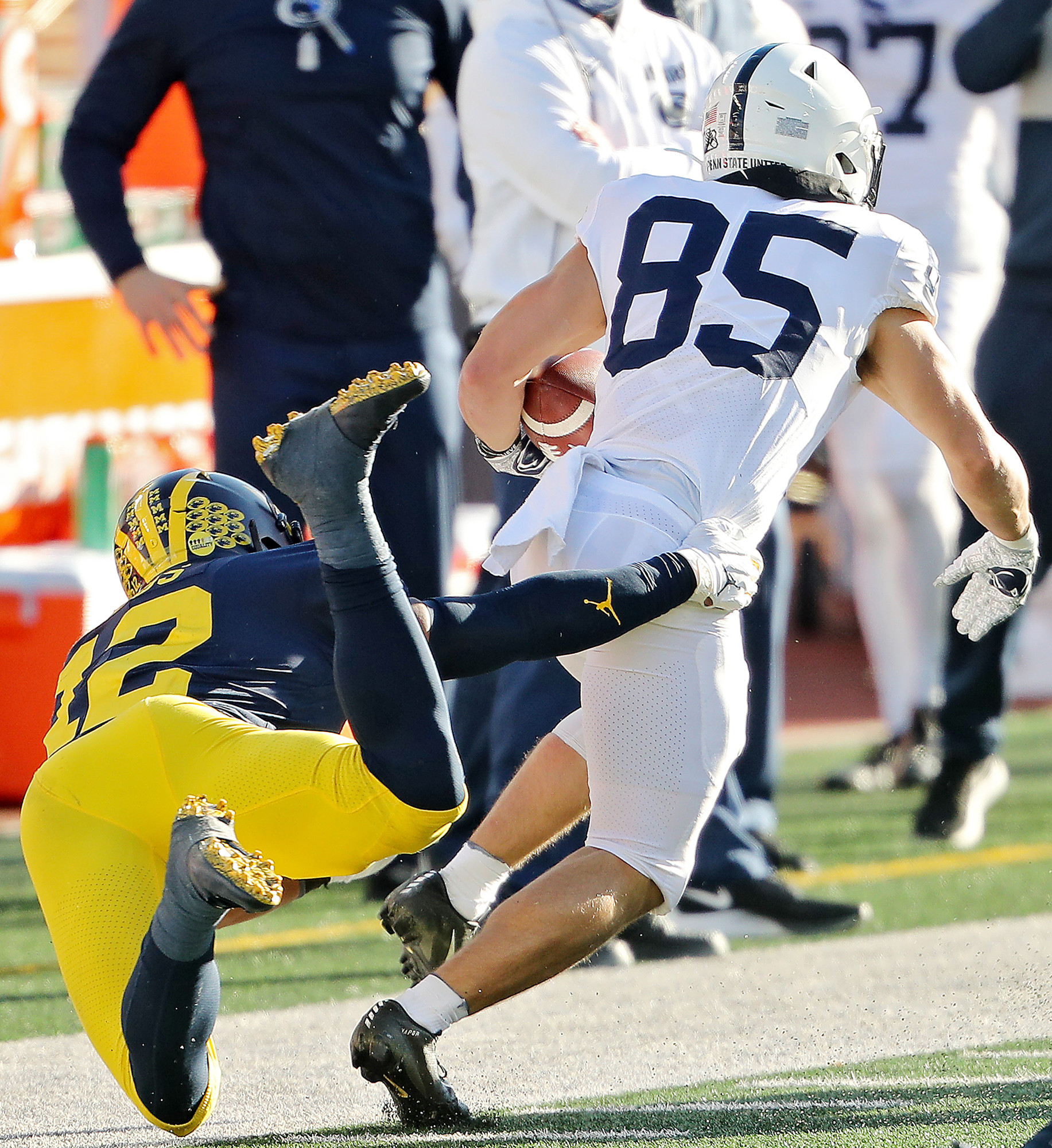 good linebacker cleats