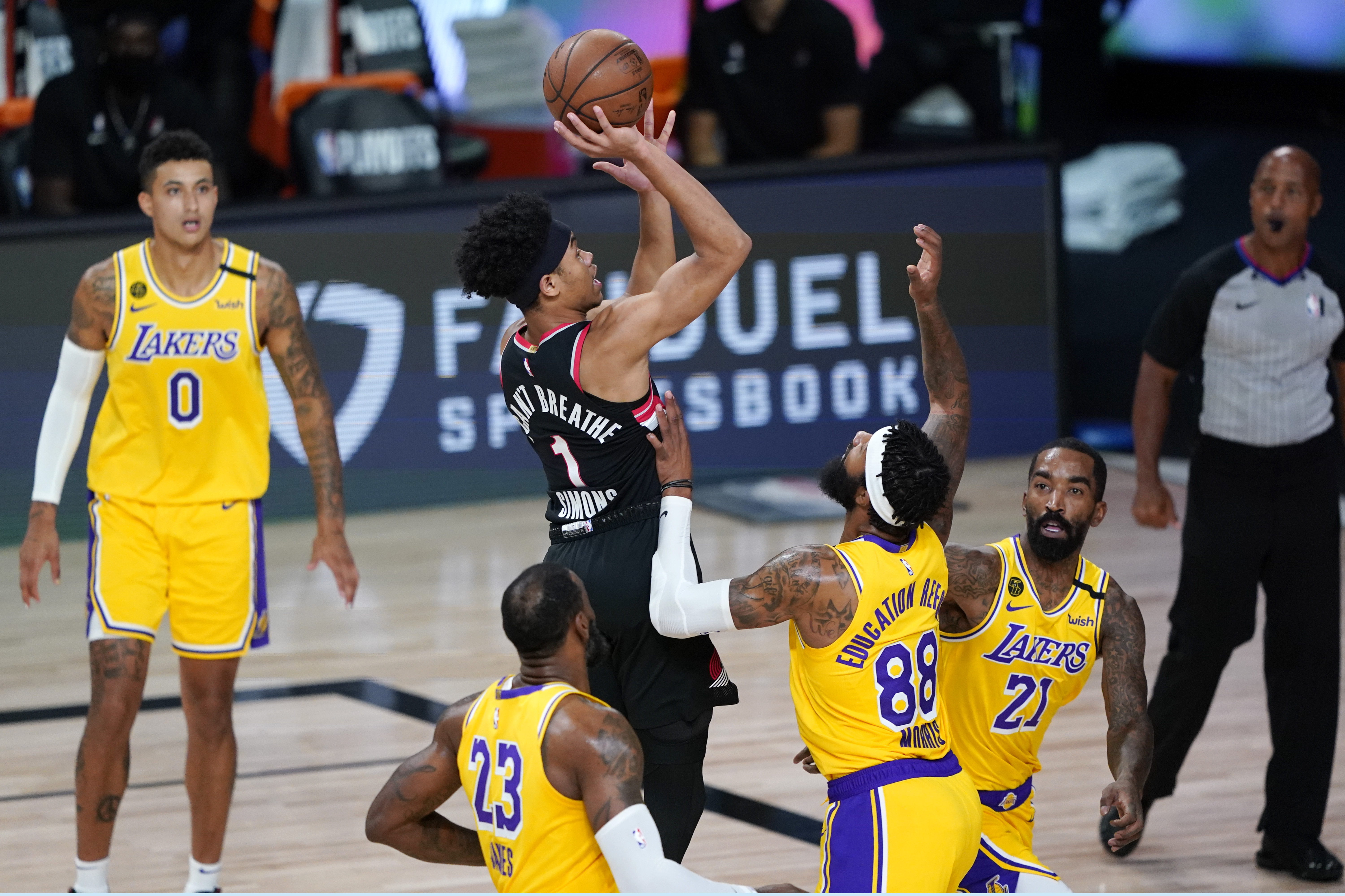 Blazers Season Ends With 131 122 Loss To Lakers Live Updates Recap Oregonlive Com