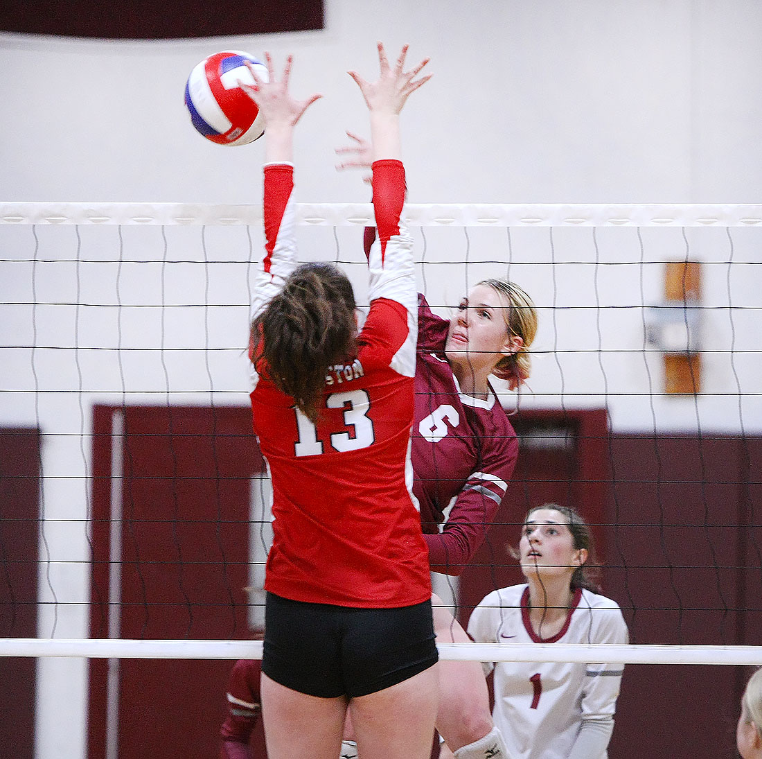 Holliston vs Amherst girls Volleyball 11/9/23 - masslive.com