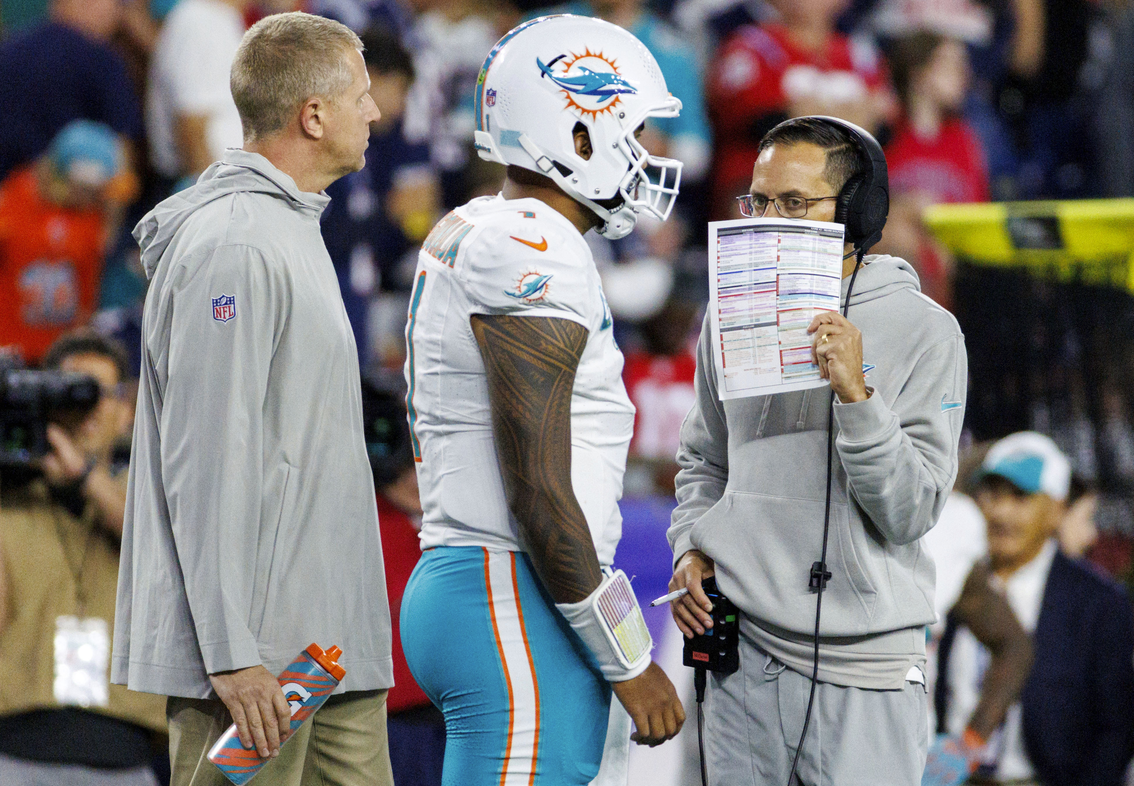 Best NFL same-game parlay for Broncos vs. Dolphins in Week 3