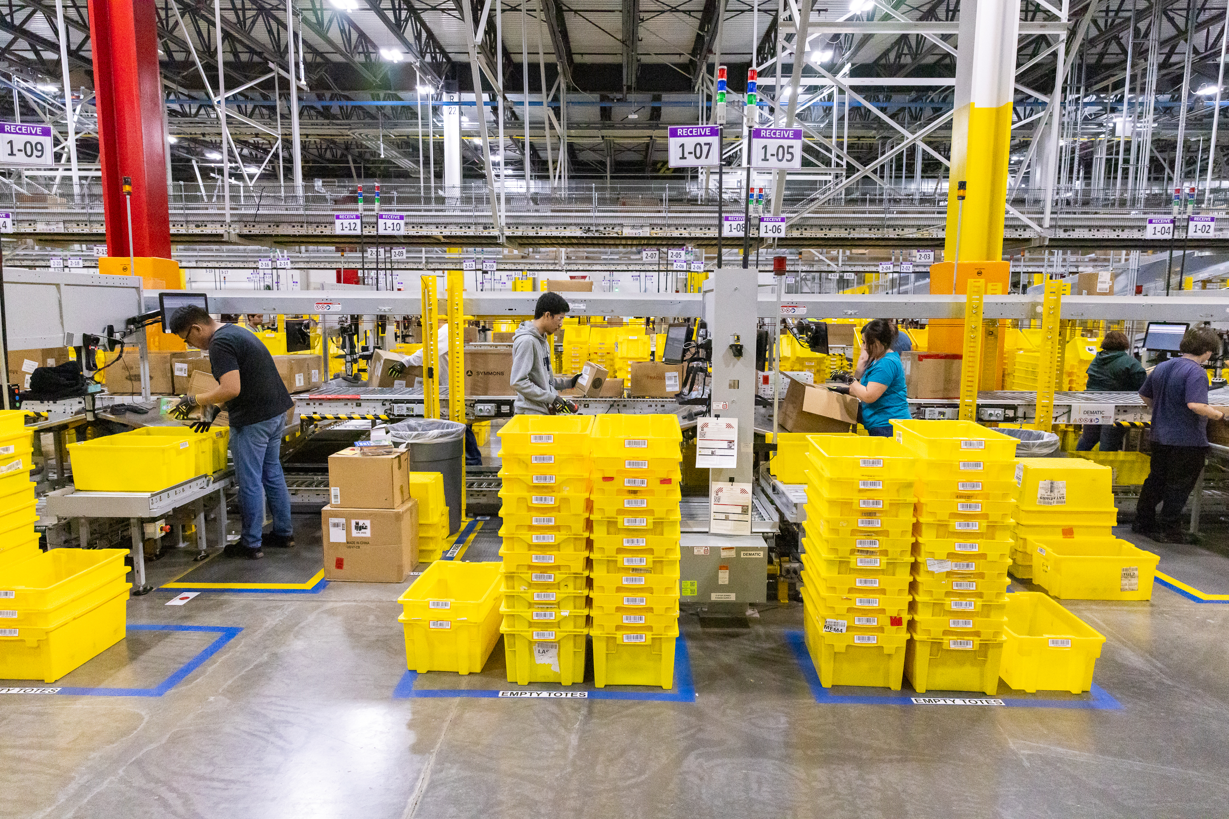 Amazon Fulfillment Center in Woodburn - oregonlive.com