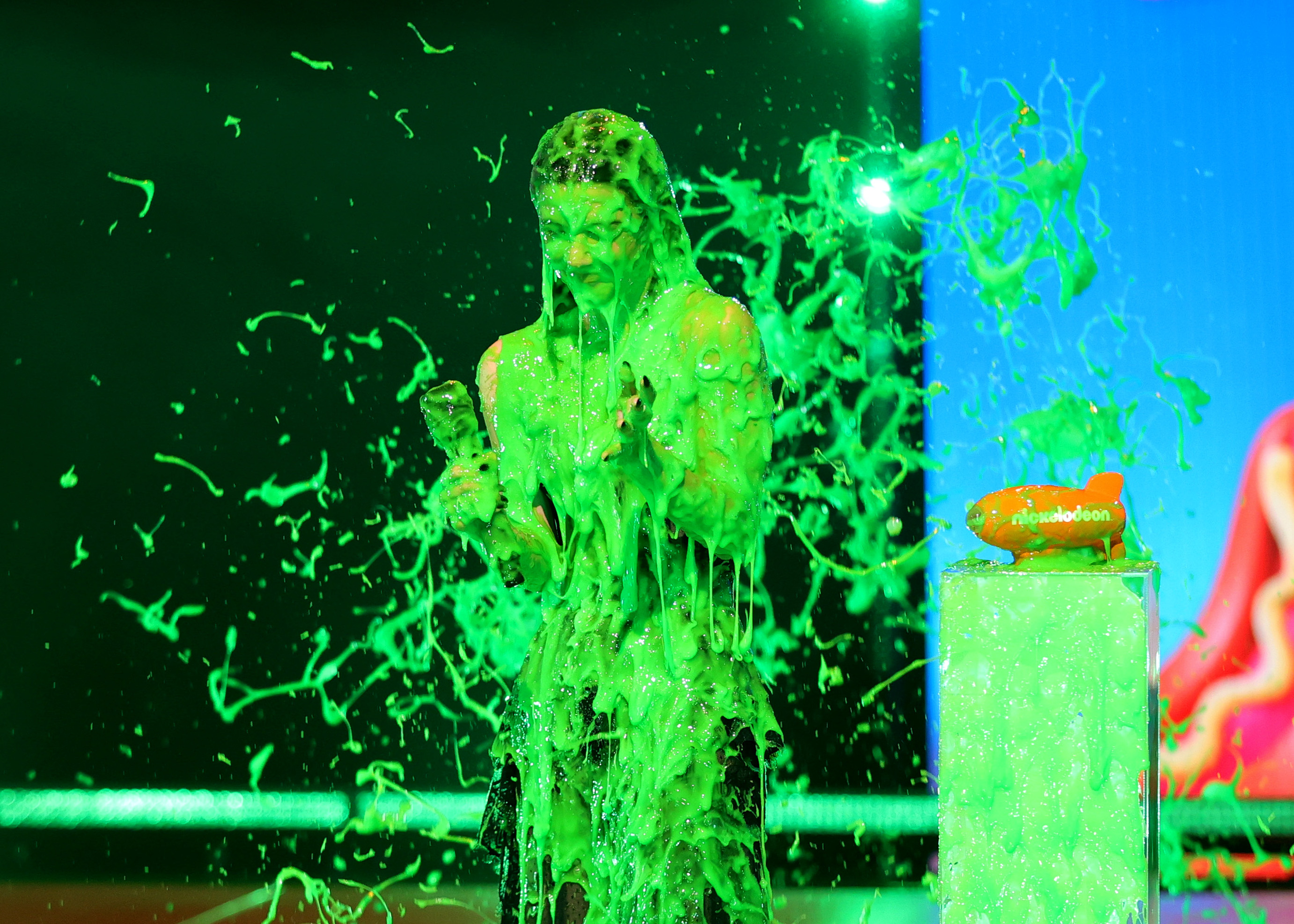 Dixie D'Amelio Gets SLIMED While Announcing the Kids' Choice Awards 2022  Hosts & Nominees! - Nickelodeon Kids' Choice Awards 2022 (Video Clip)