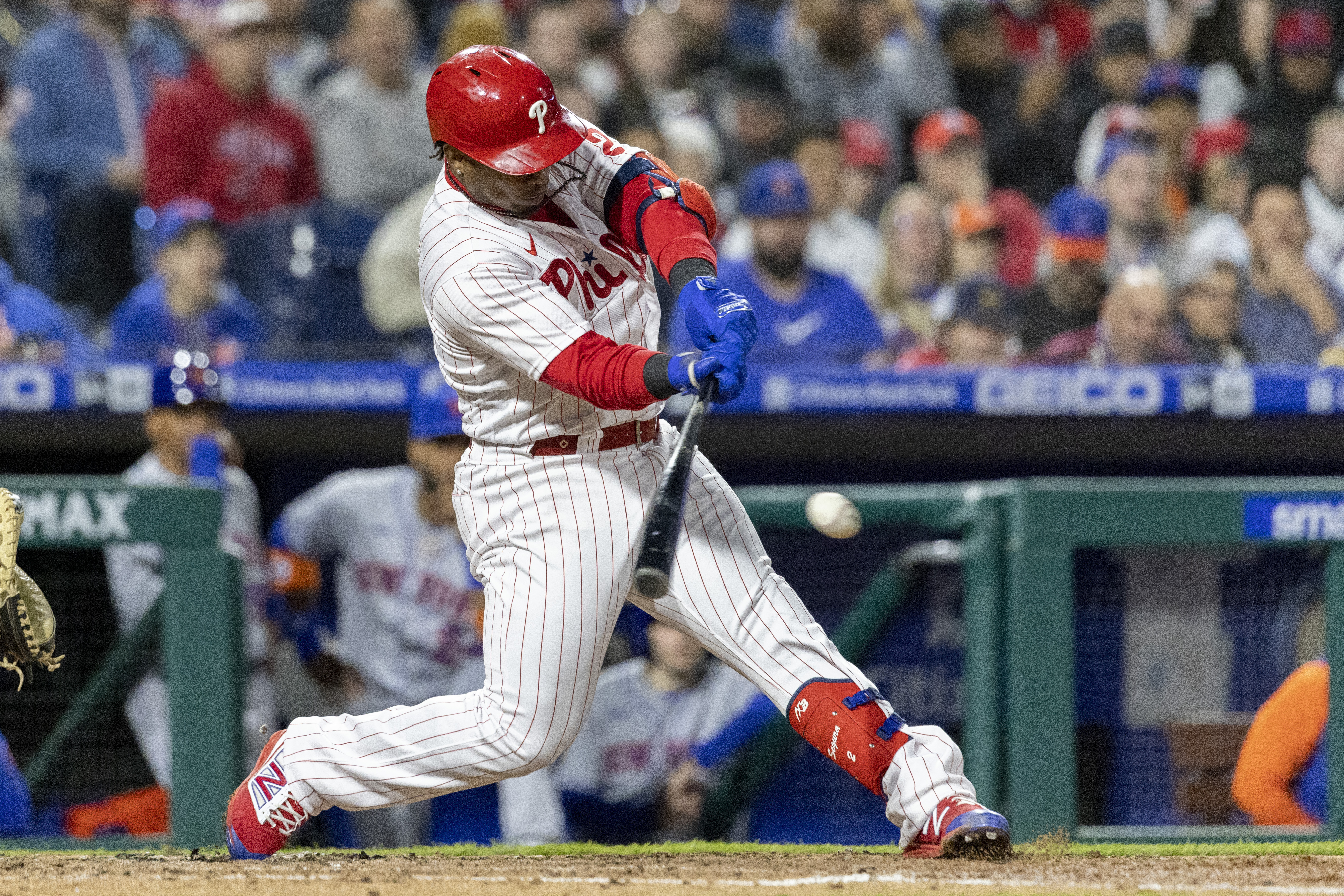 Castellanos drives in four to lift Phillies past Mets 5-4