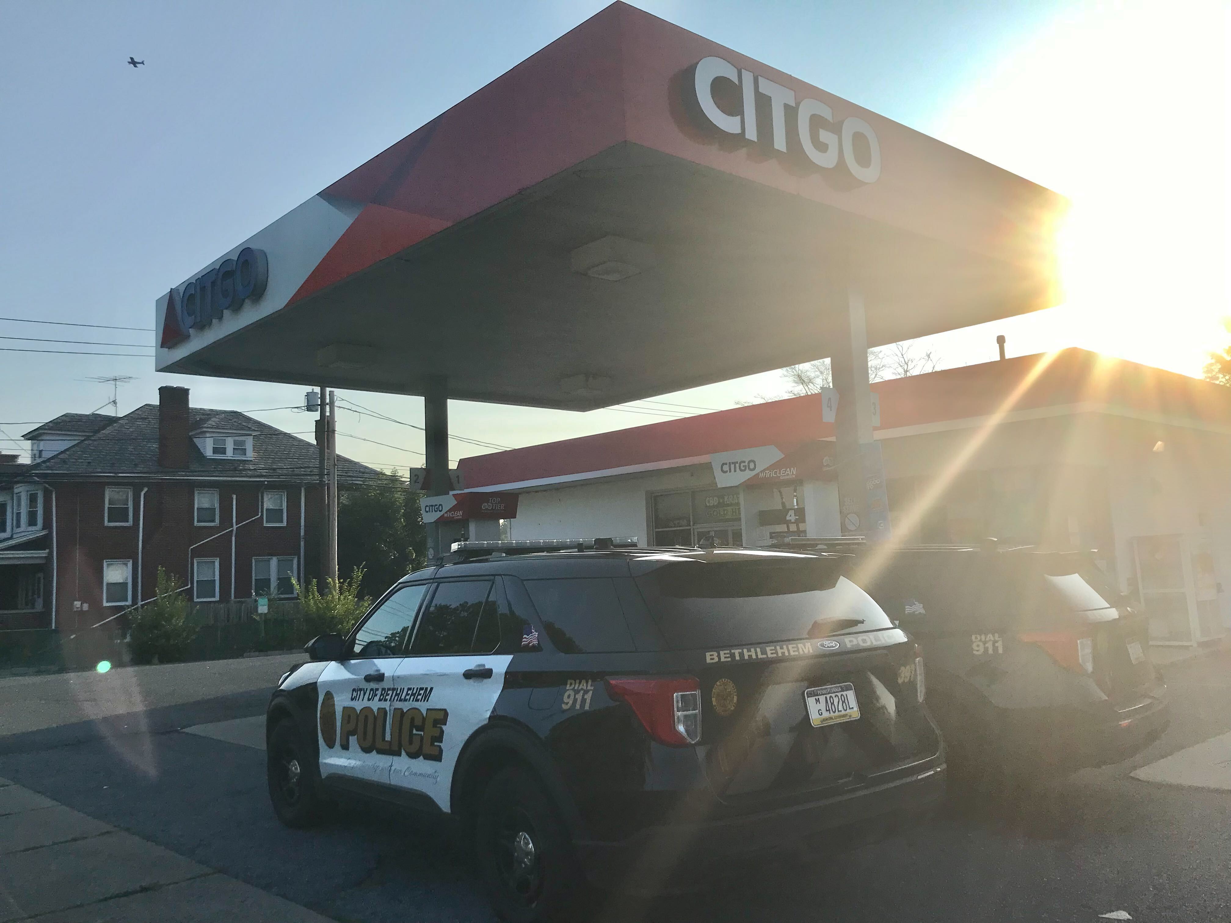 Thief hits Bethlehem gas station, cops say