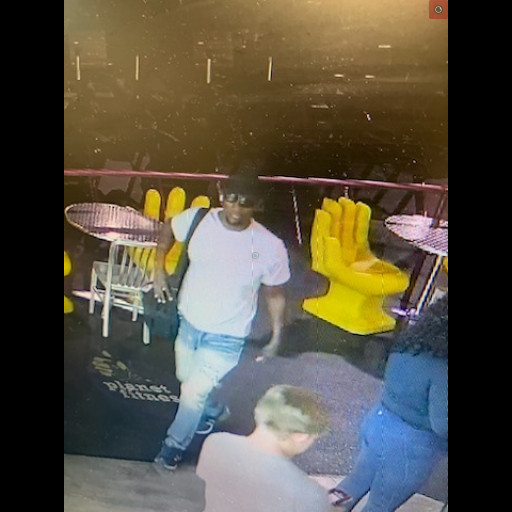 Police searching for man who stole credit cards from Planet Fitness ...