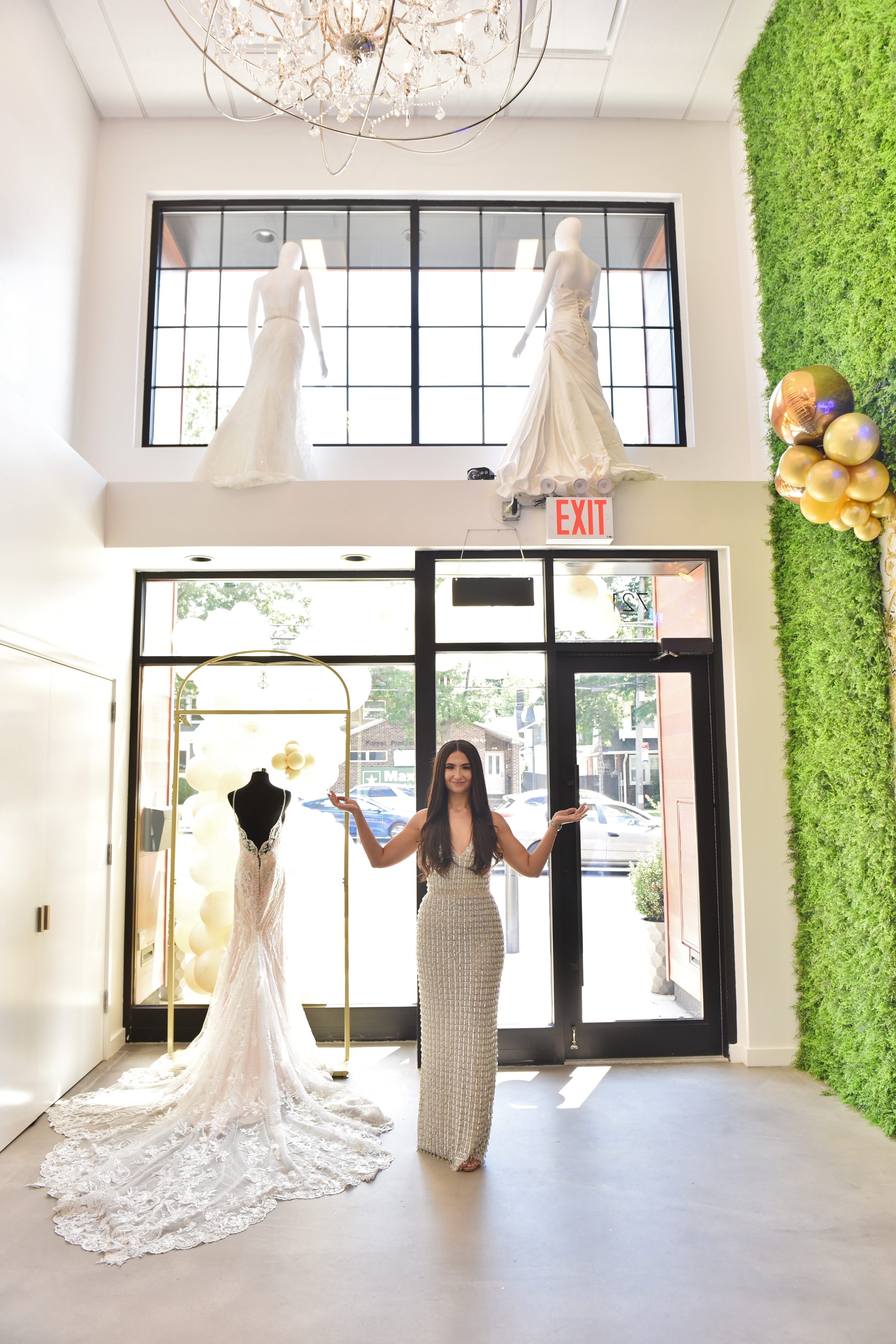 New Staten Island bridal shop offers unique dresses and posh event